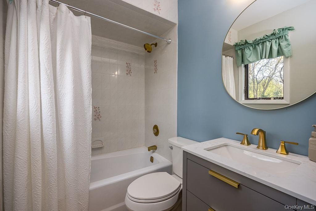 16 Lady Godiva Way, New City, NY 10956