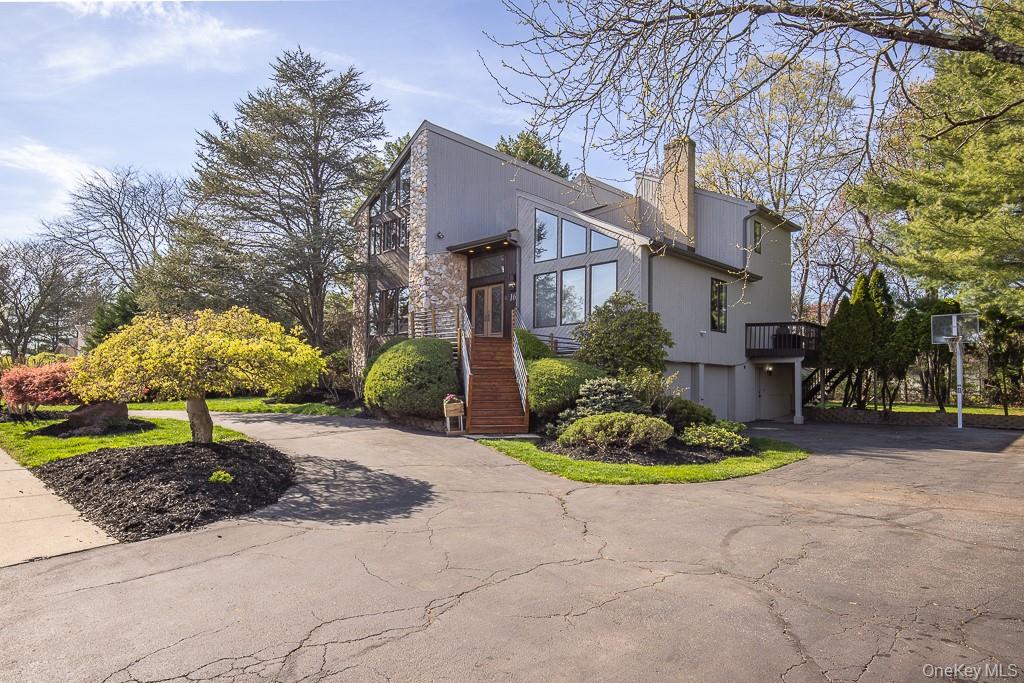 16 Lady Godiva Way, New City, NY 10956