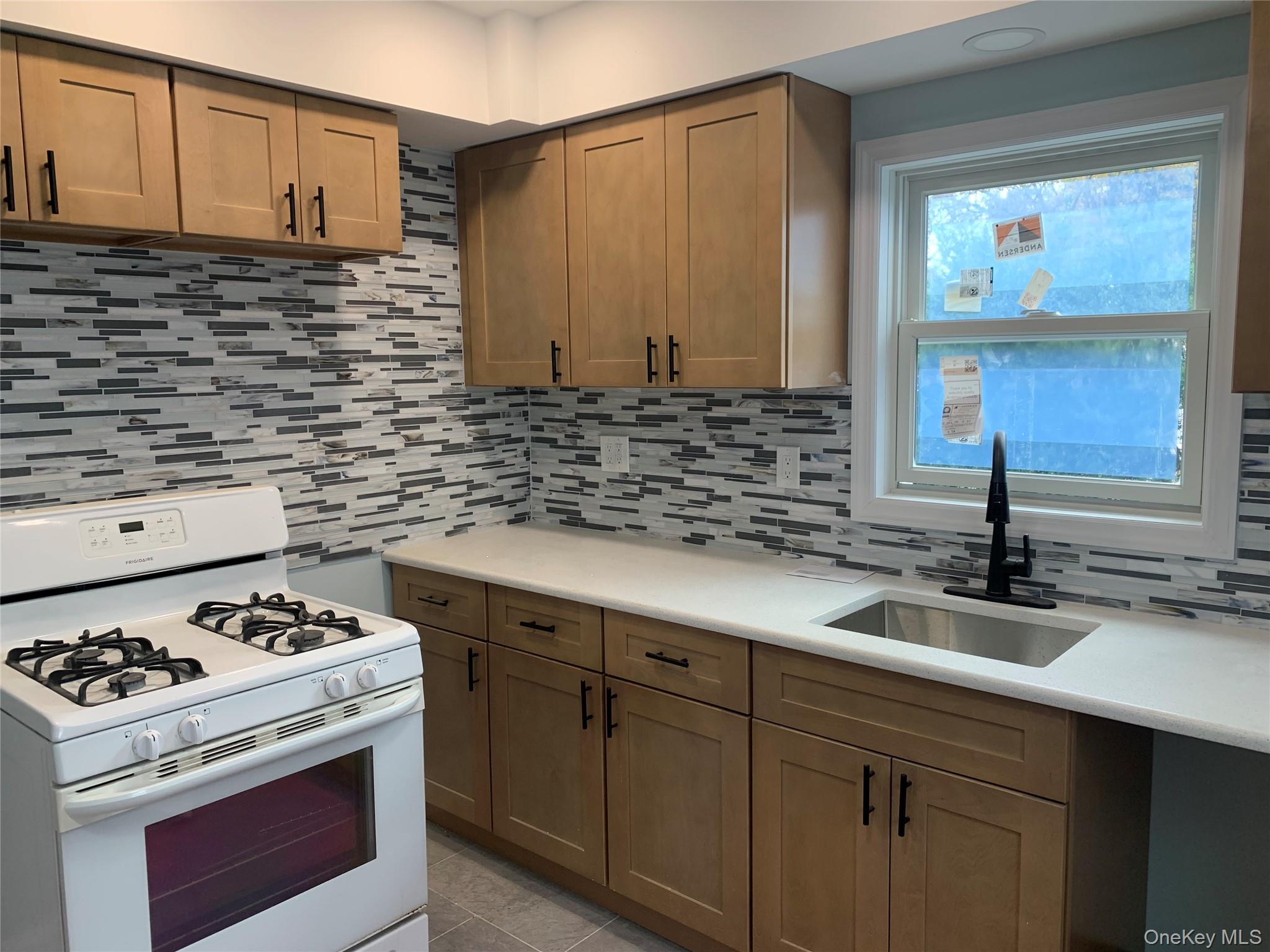 700 Tulip Avenue, Stewart Manor, NY 11001