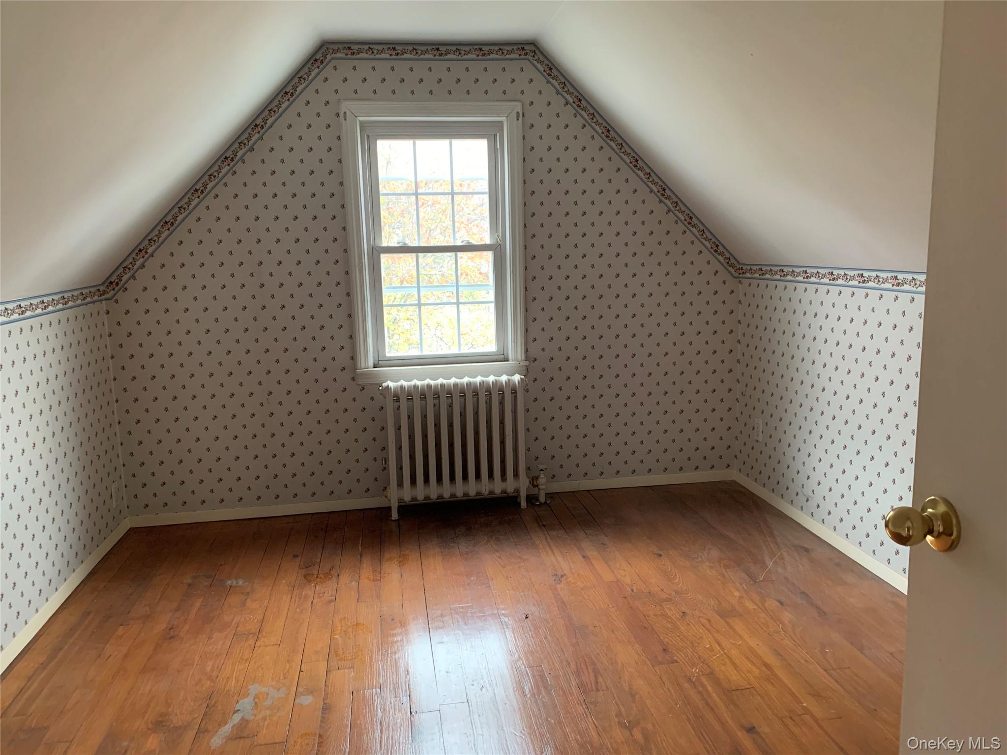 700 Tulip Avenue, Stewart Manor, NY 11001