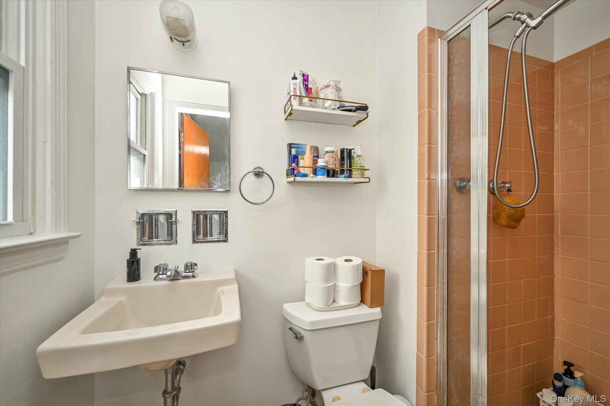 146-43 27th Avenue, Flushing, NY 11354