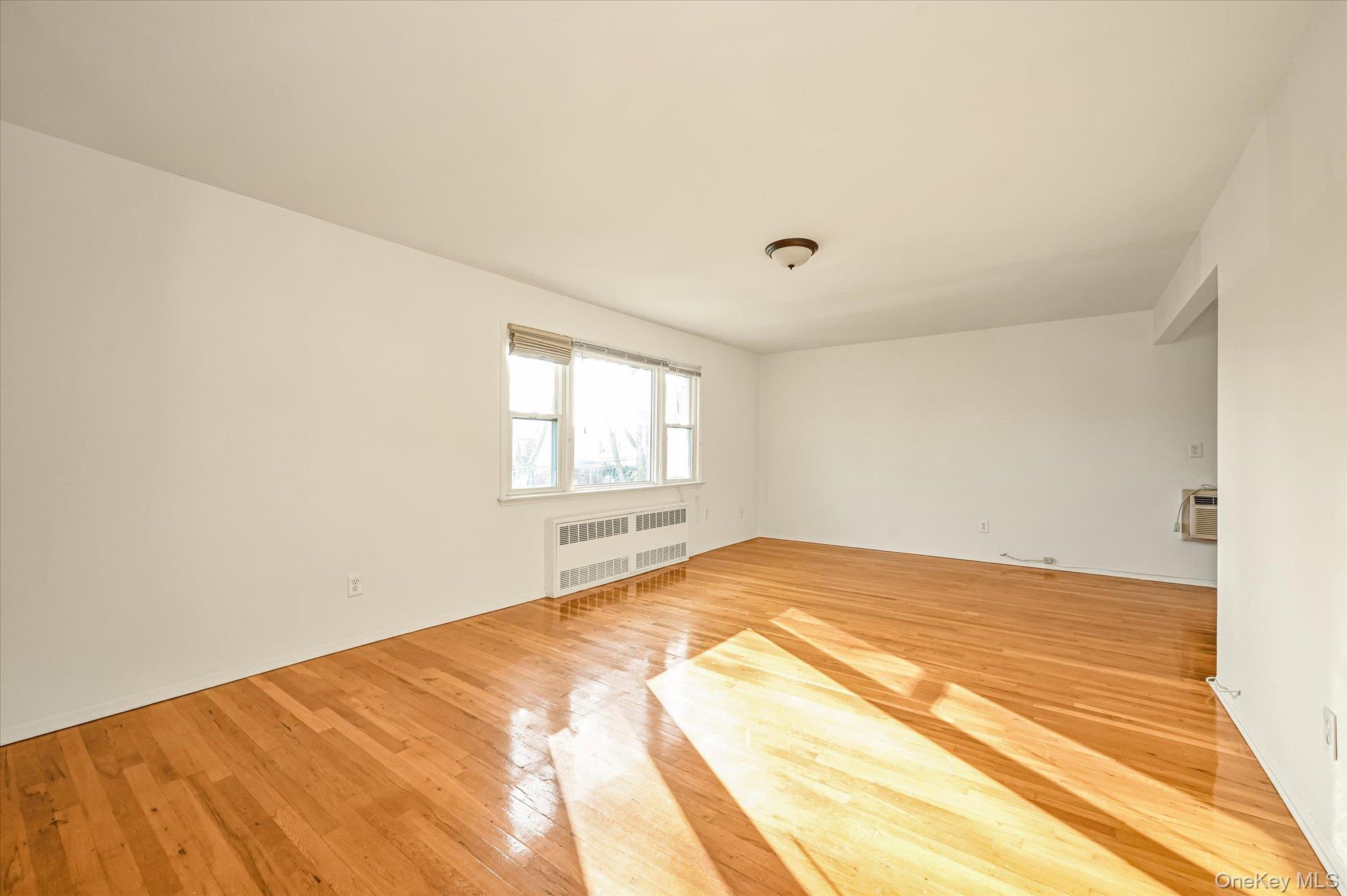 146-43 27th Avenue, Flushing, NY 11354