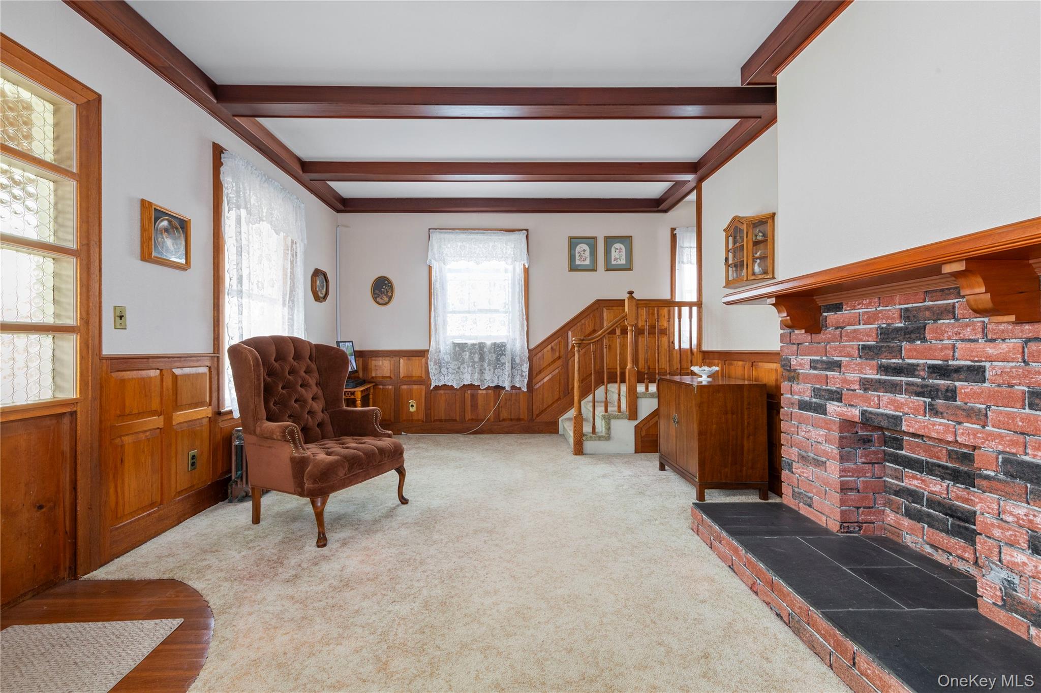 806 Clintonville Street, Whitestone, NY 11357