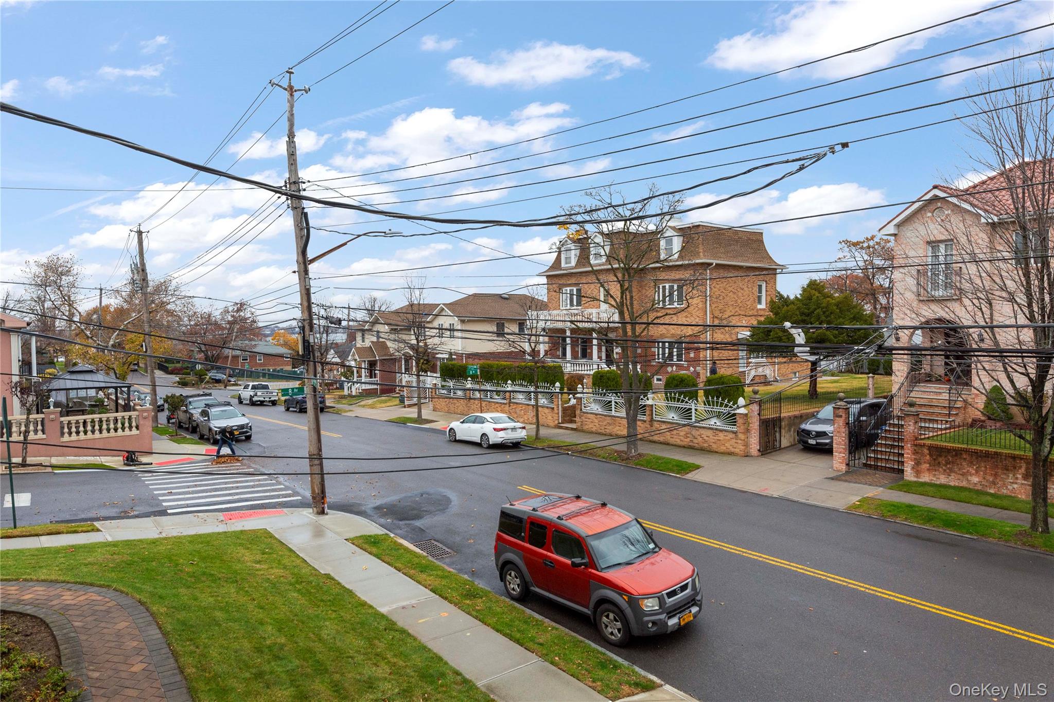 806 Clintonville Street, Whitestone, NY 11357