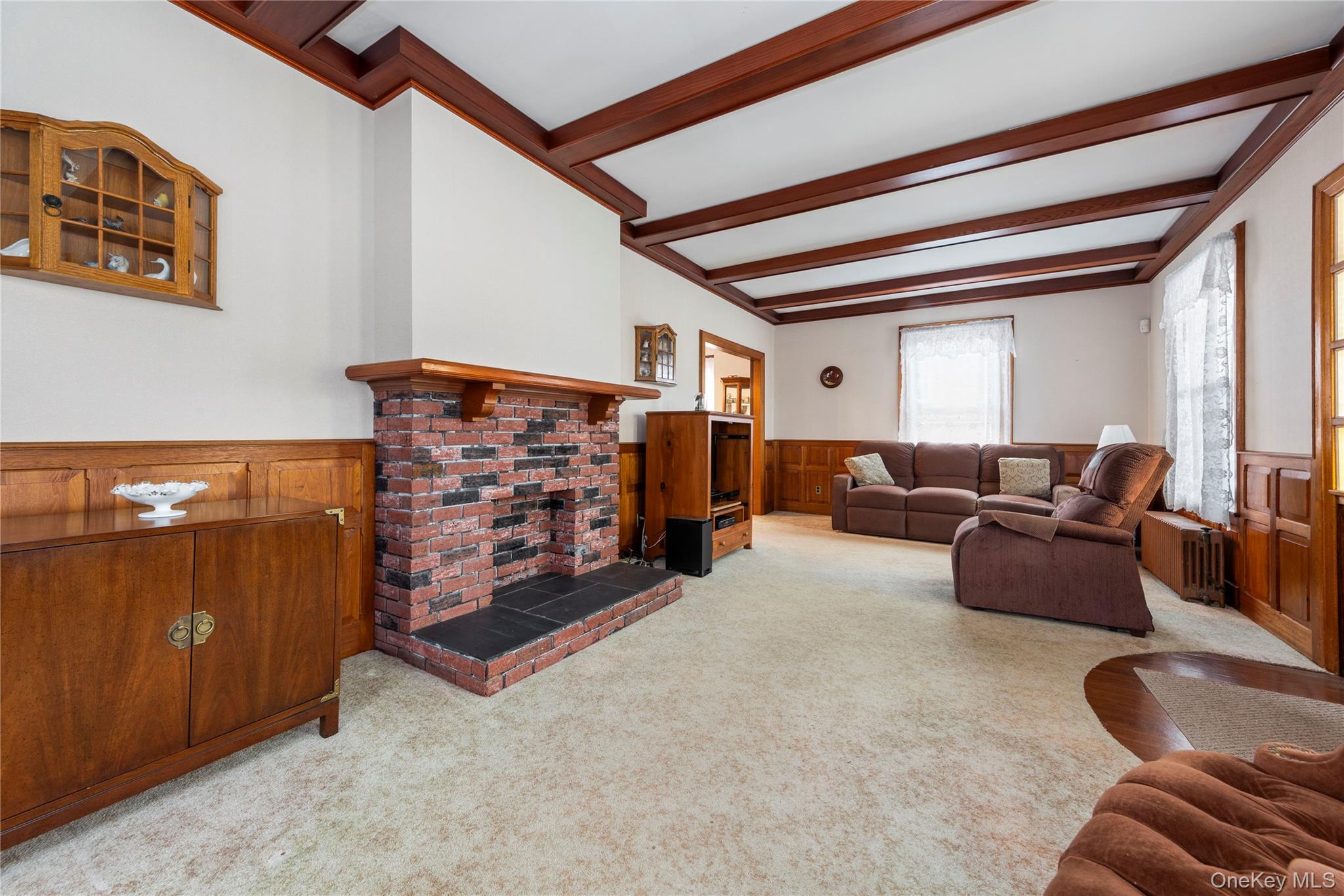 806 Clintonville Street, Whitestone, NY 11357