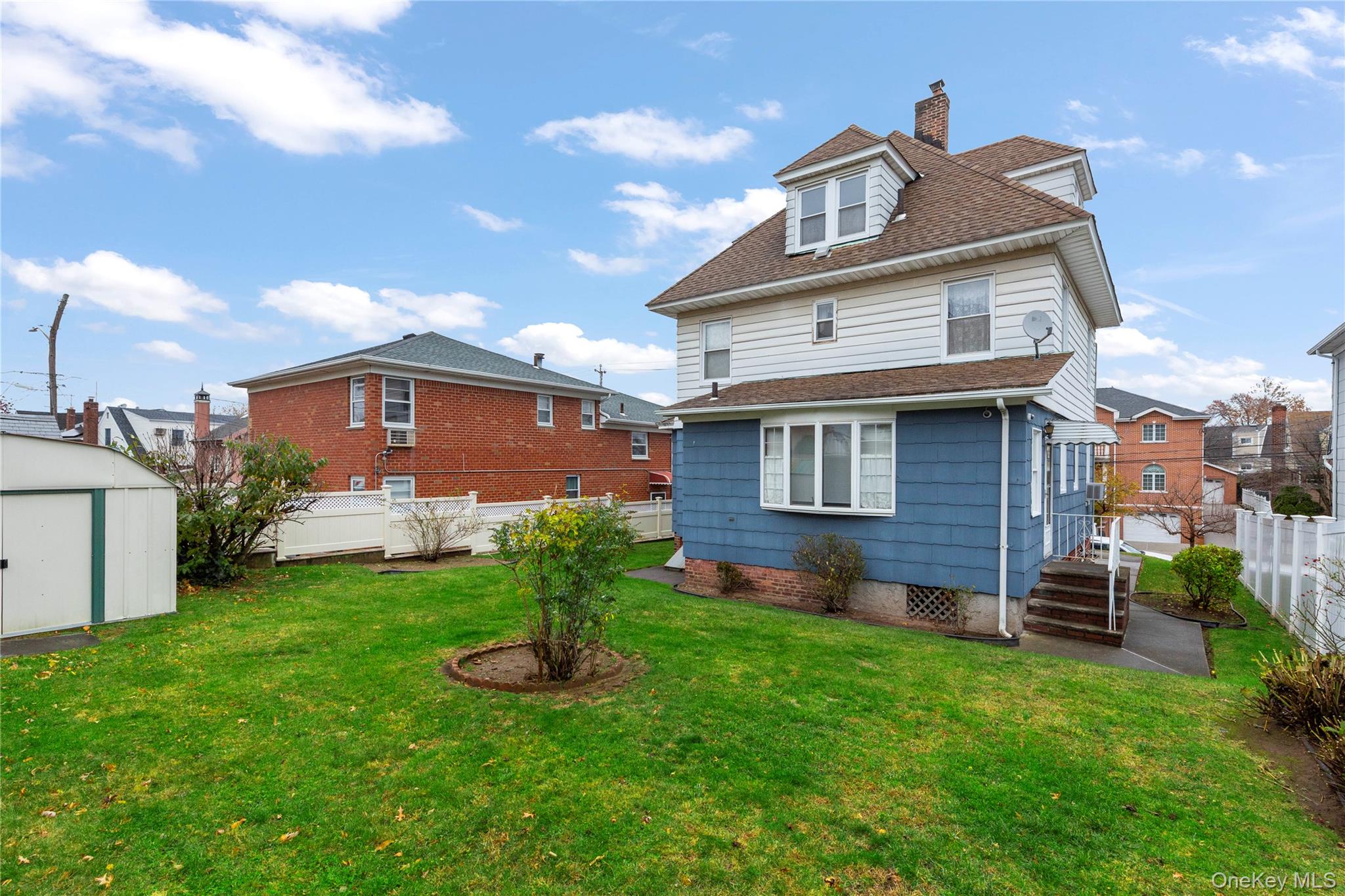 806 Clintonville Street, Whitestone, NY 11357