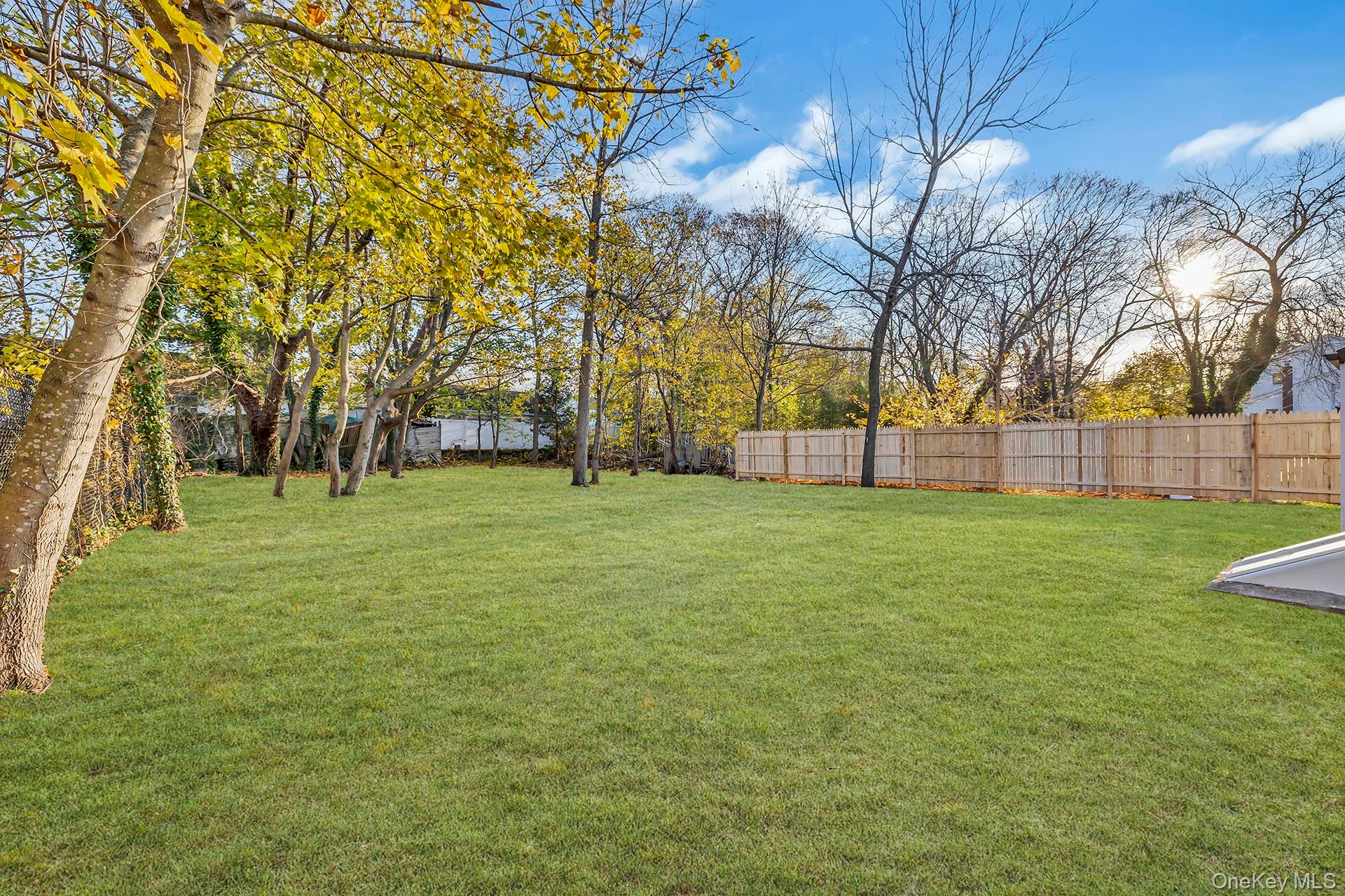 9 Lewis Street, Riverhead, NY 11901