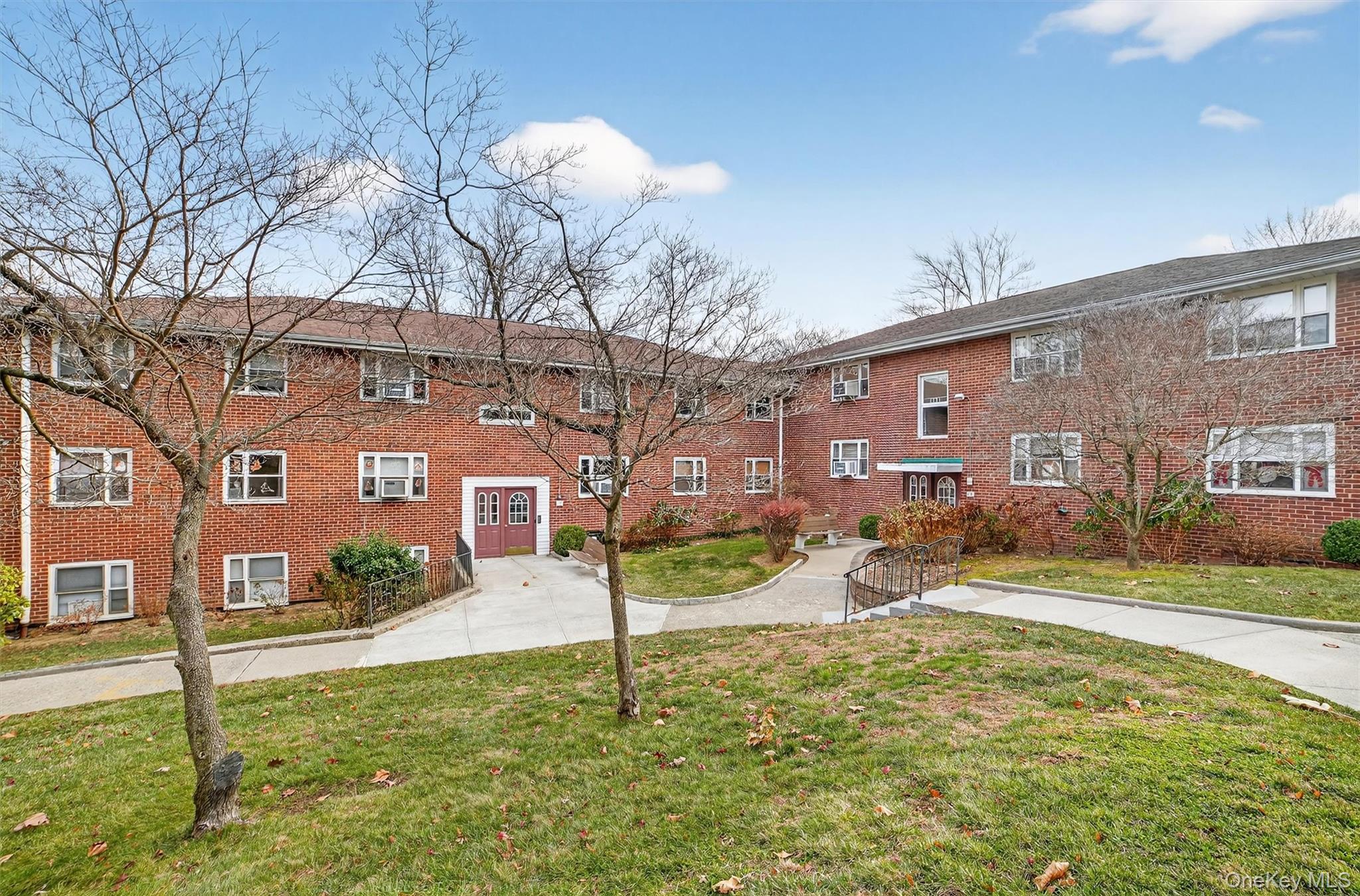 10 Dehaven Drive # 2D, Yonkers, NY 10703