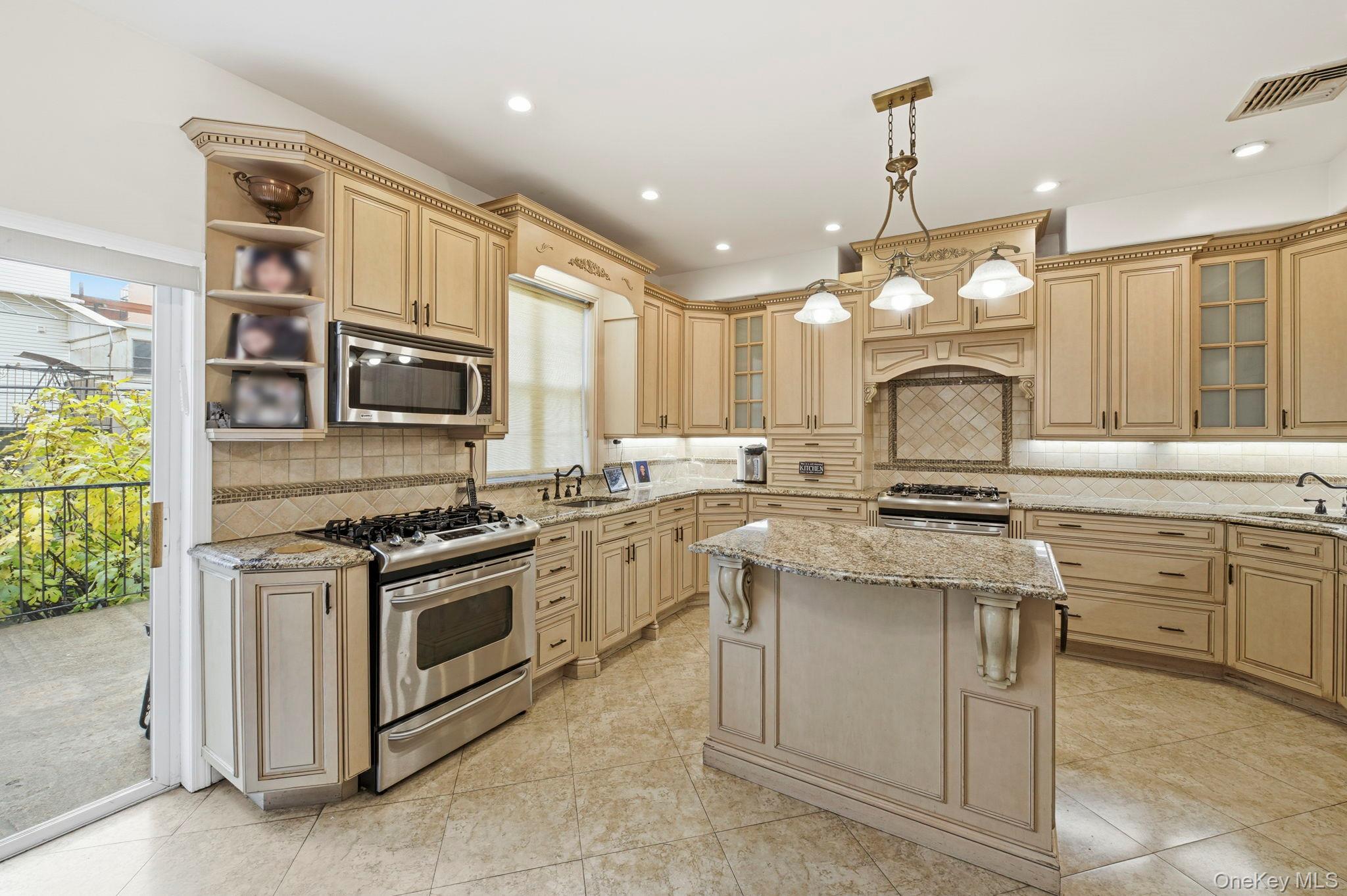 1258 41st Street, Brooklyn, NY 11218