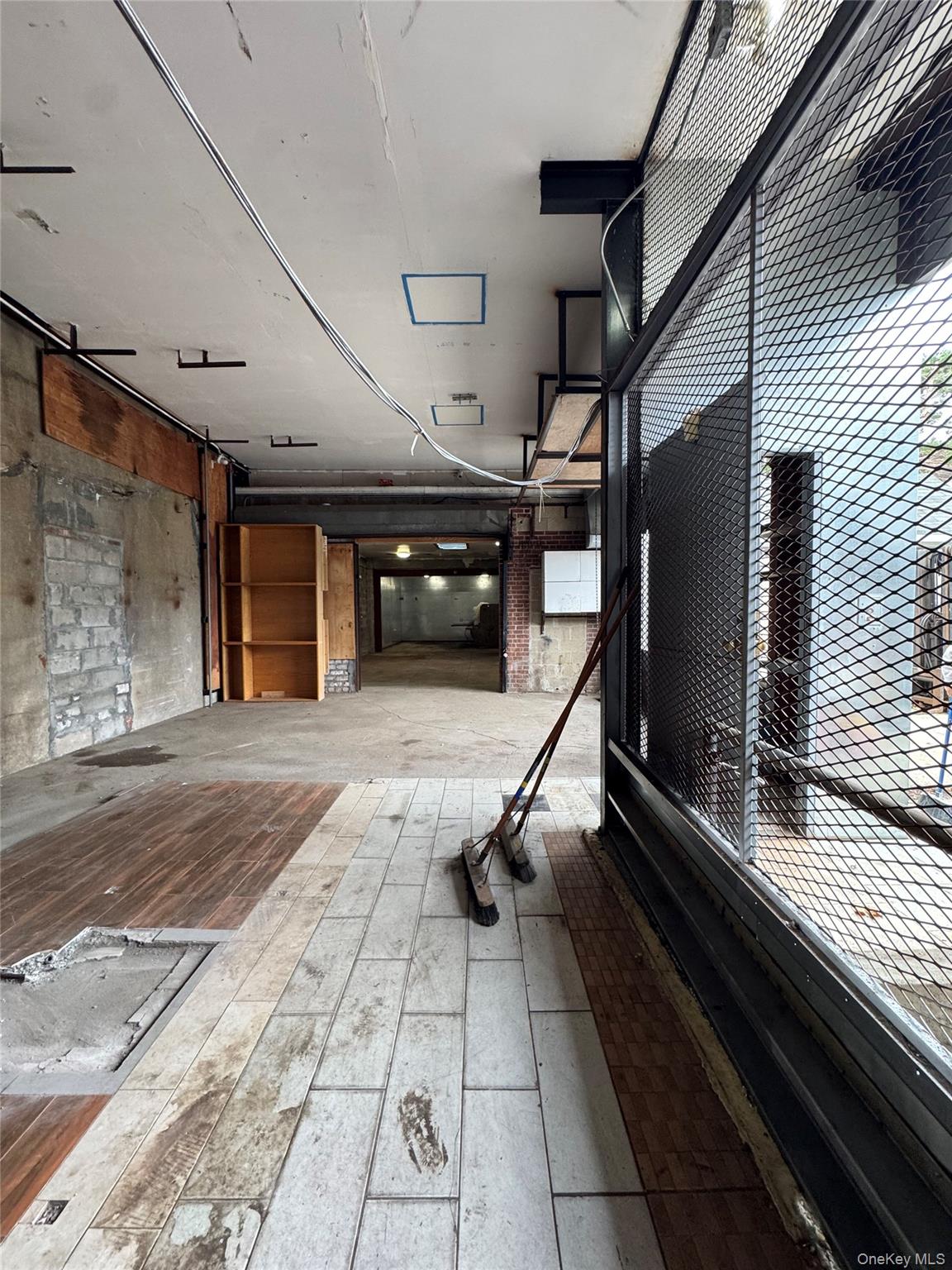 171-65 46th Avenue, Flushing, NY 11358