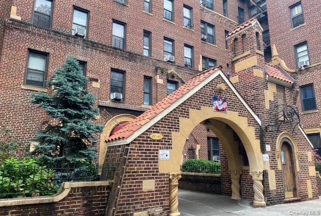37-21 80TH Street # 6, Jackson Heights, NY 11372