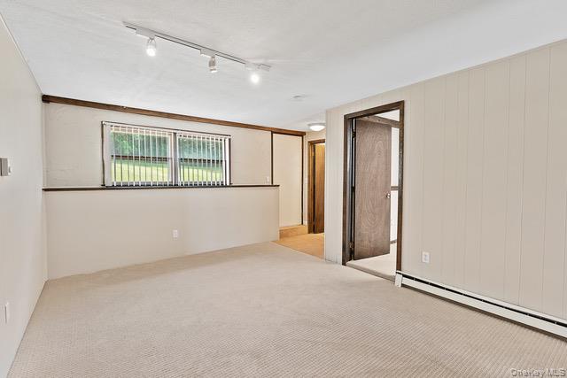 10 Brooker Drive, Newburgh, NY 12550