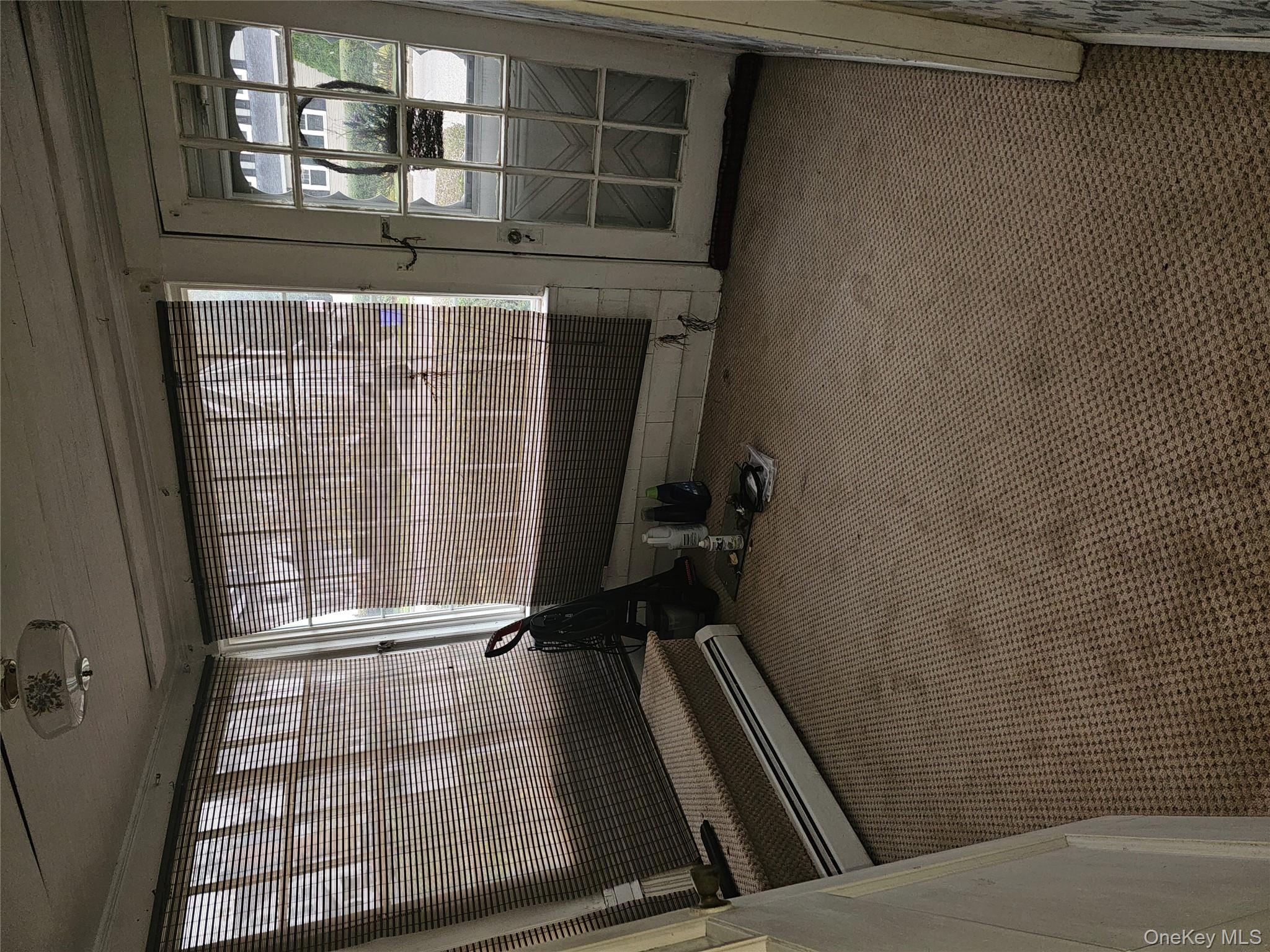 49 Arnold Avenue S, West Babylon, NY 11704