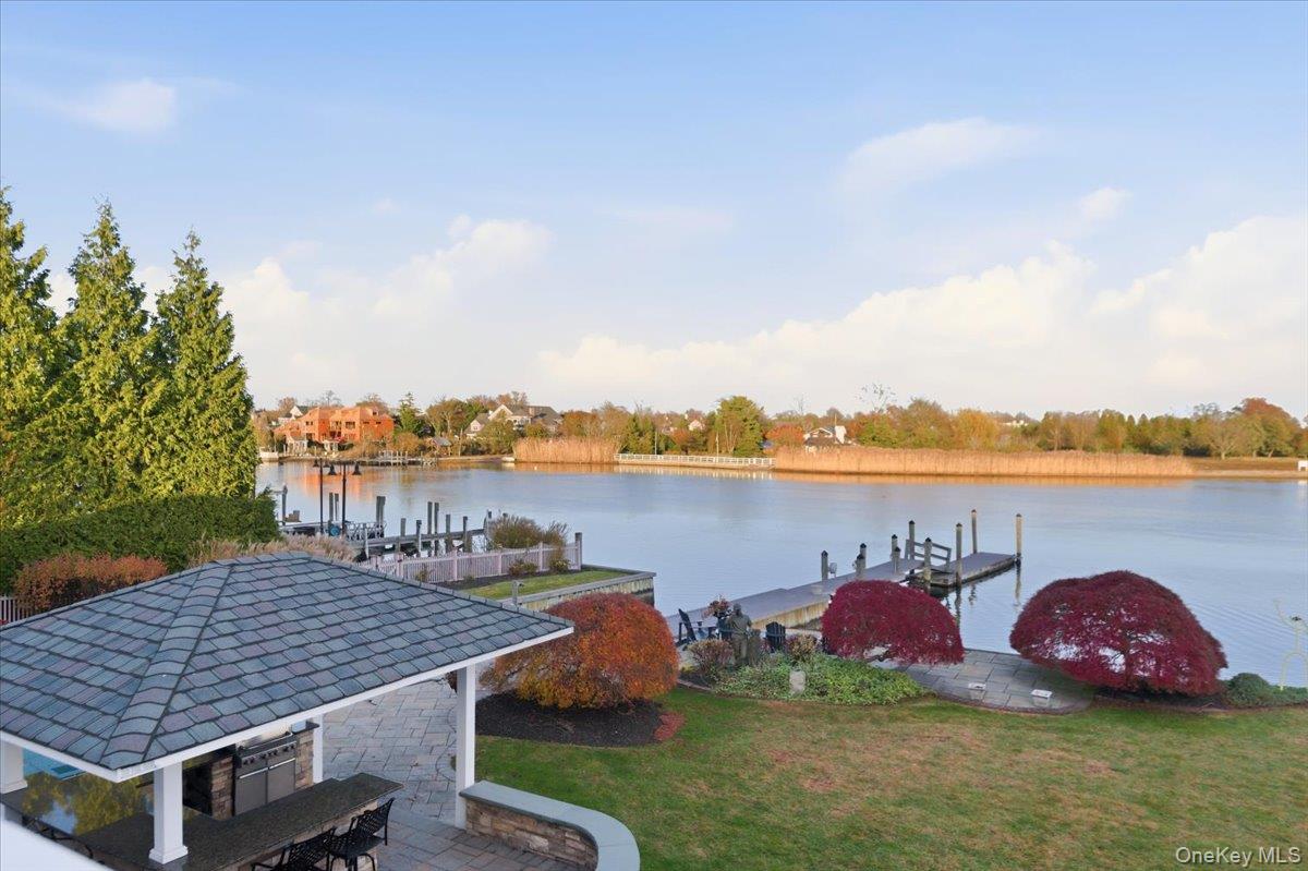 165 Peninsula Drive, Babylon, NY 11702