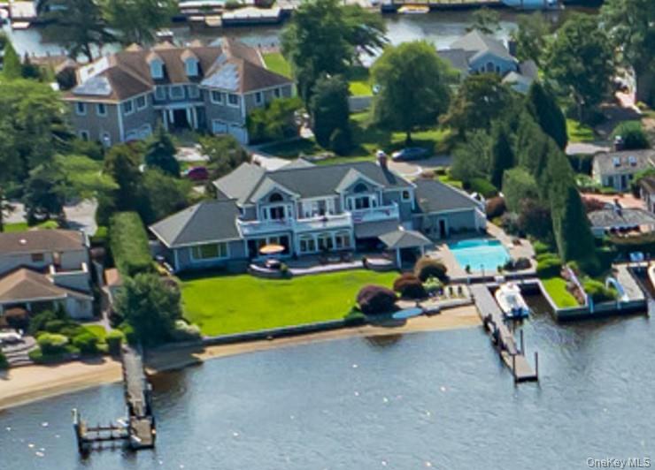 165 Peninsula Drive, Babylon, NY 11702