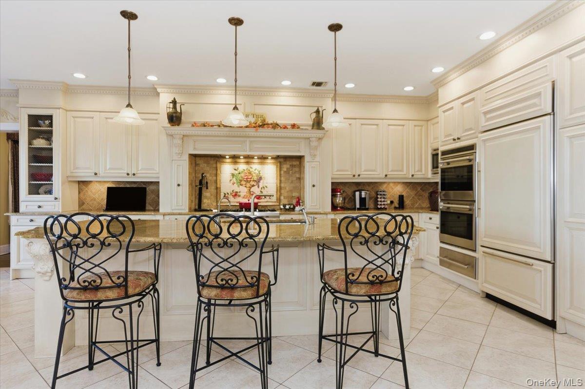 165 Peninsula Drive, Babylon, NY 11702