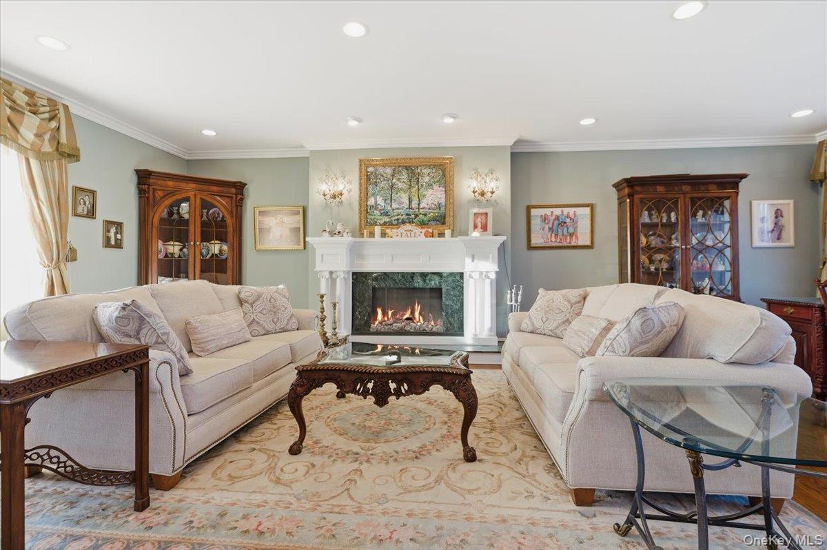 165 Peninsula Drive, Babylon, NY 11702