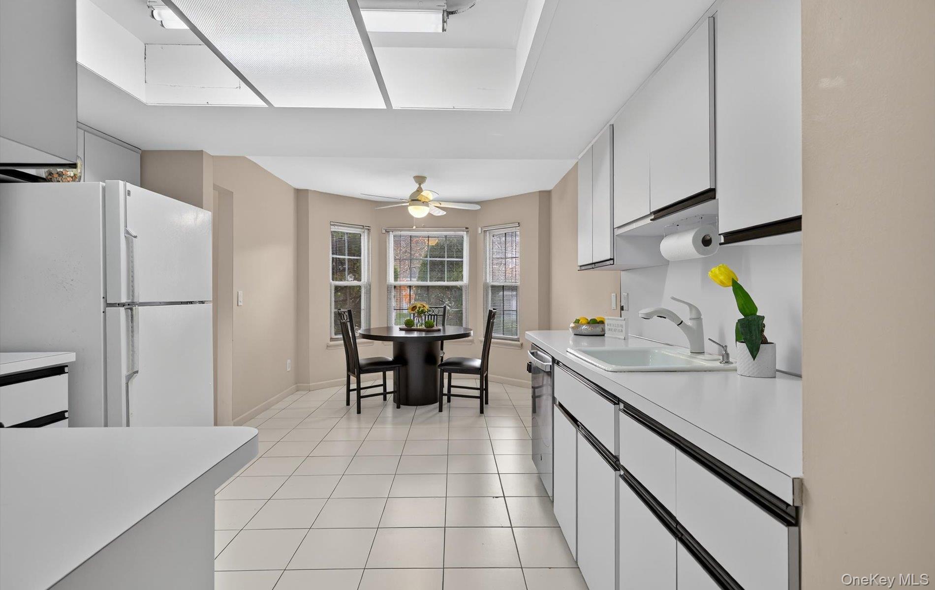 105 Glen Way, Syosset, NY 11791