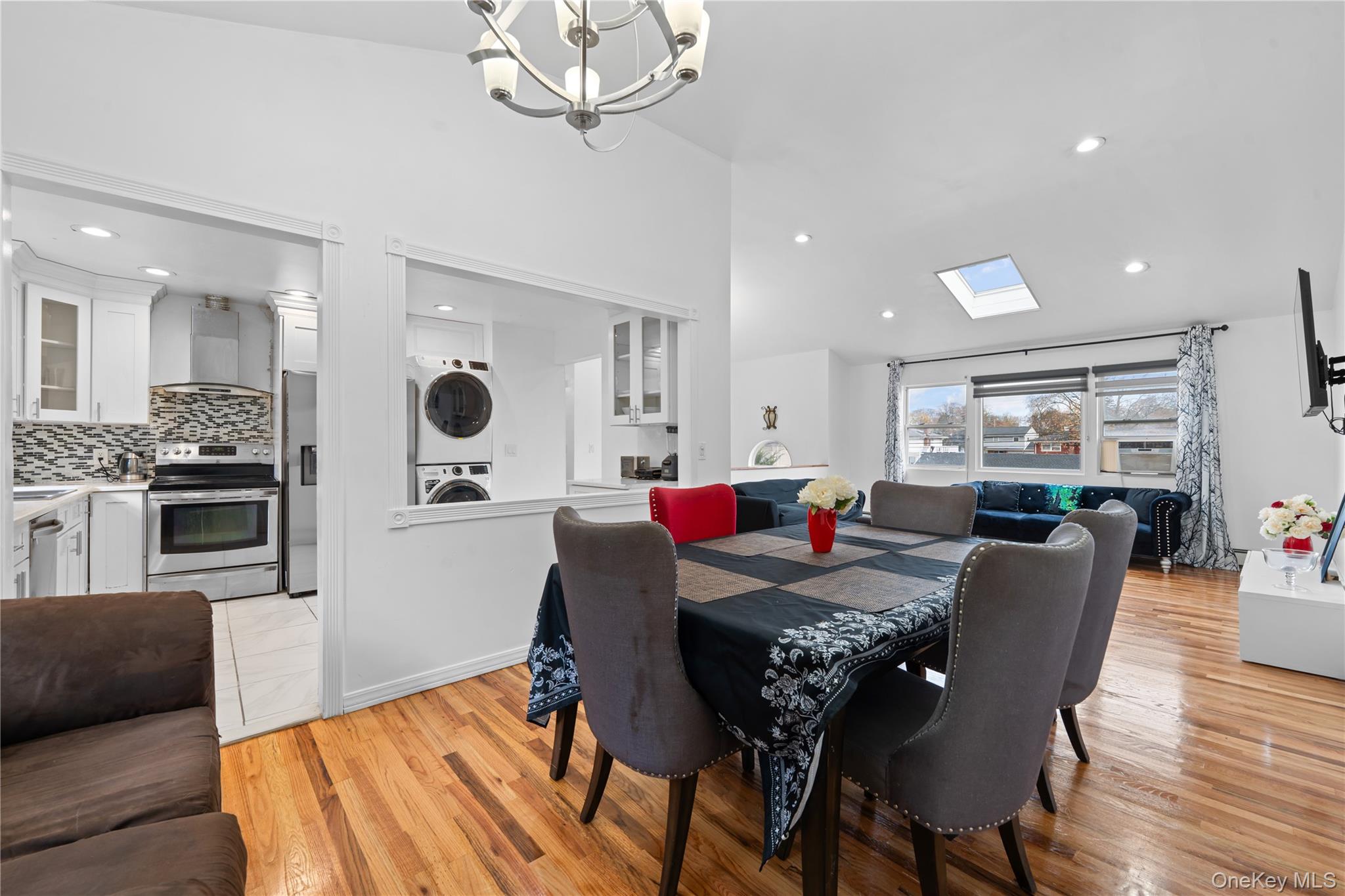 46 Crown Street # 1, Deer Park, NY 11729