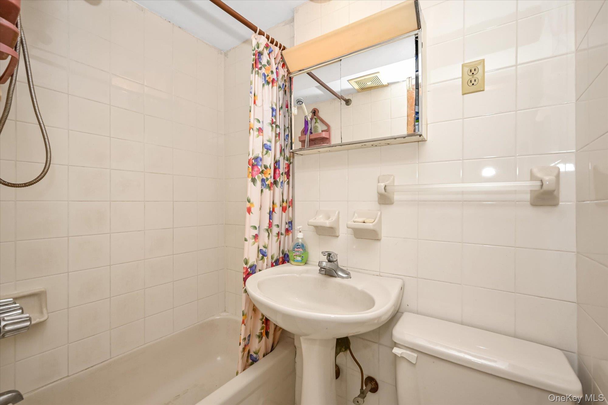 48-26 42nd Street, Sunnyside, NY 11104