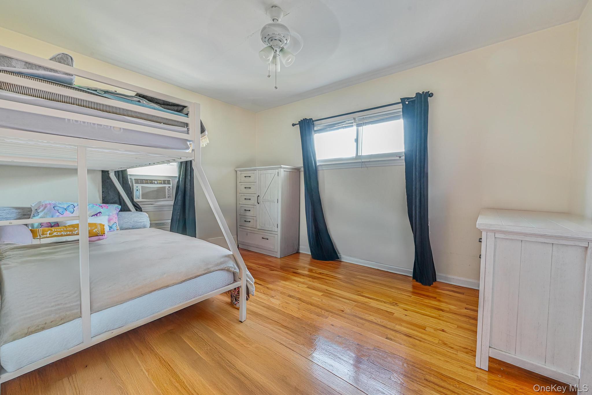 118 Edmund, Lynbrook, NY 11563