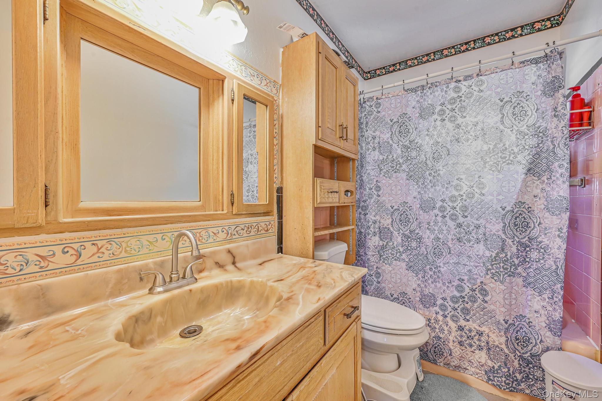 118 Edmund, Lynbrook, NY 11563