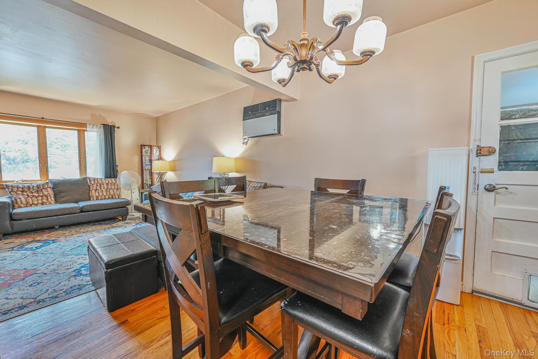 118 Edmund, Lynbrook, NY 11563