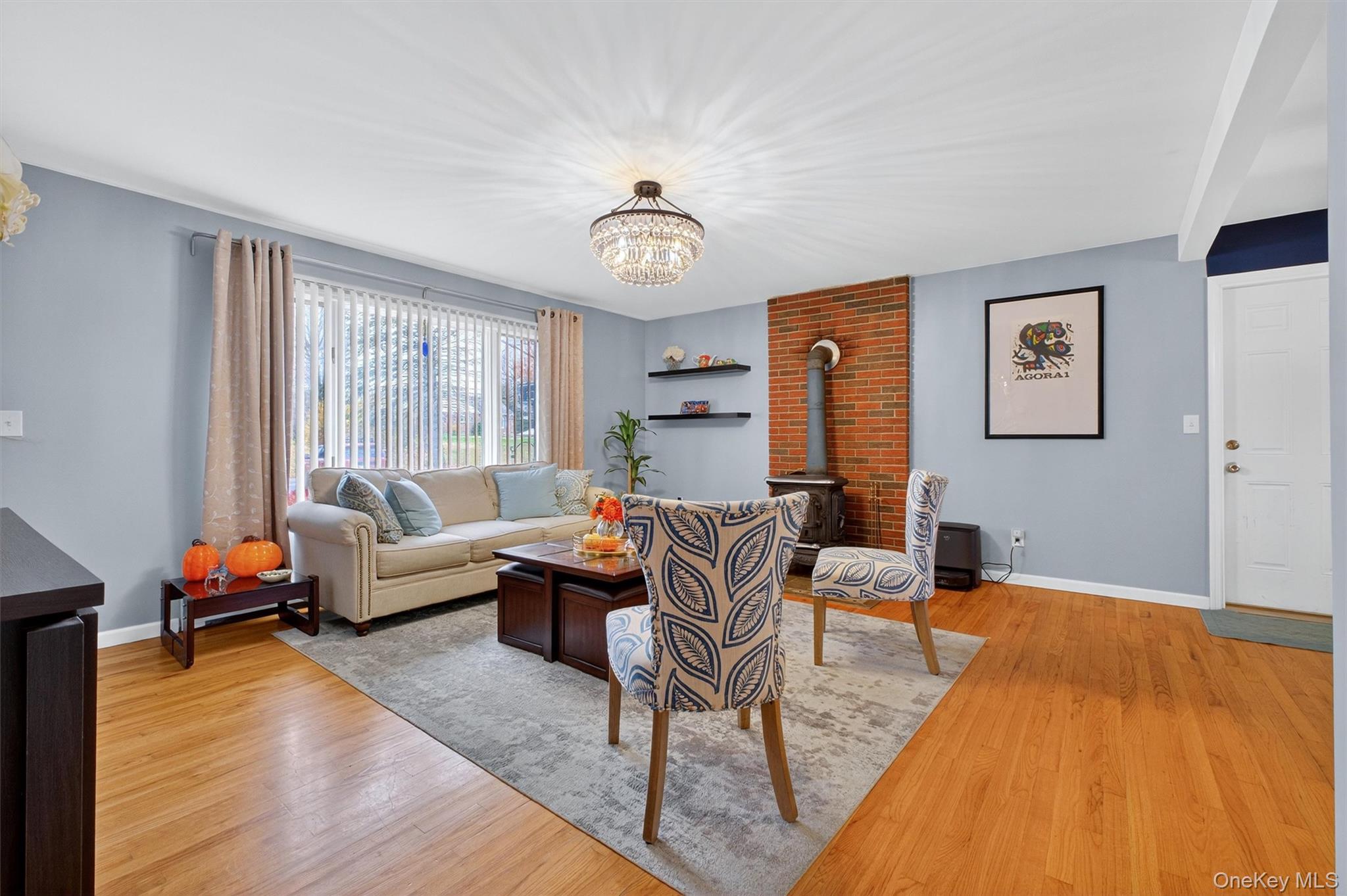 31 Reservoir Road, Wallkill, NY 12589