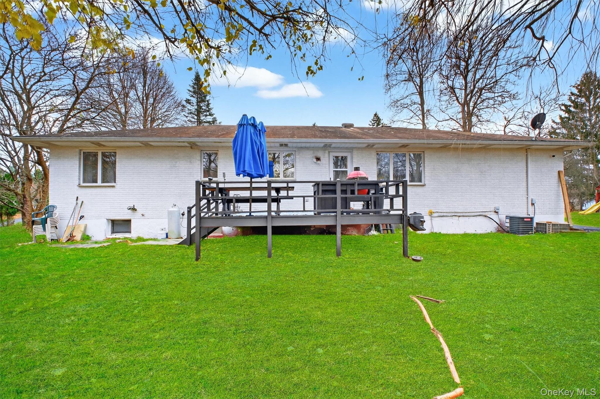 31 Reservoir Road, Wallkill, NY 12589