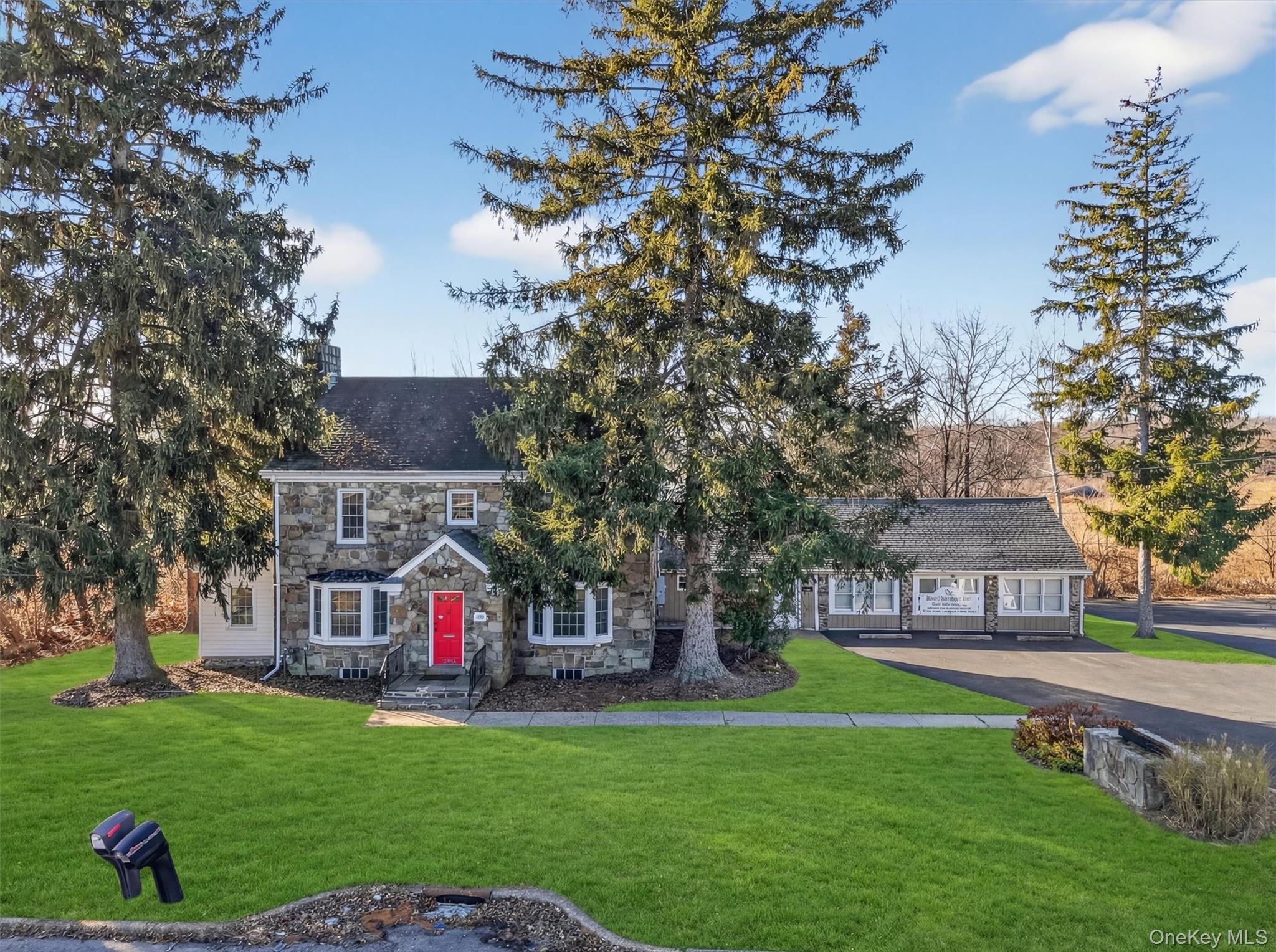 563 Temple Hill Road, New Windsor, NY 12553