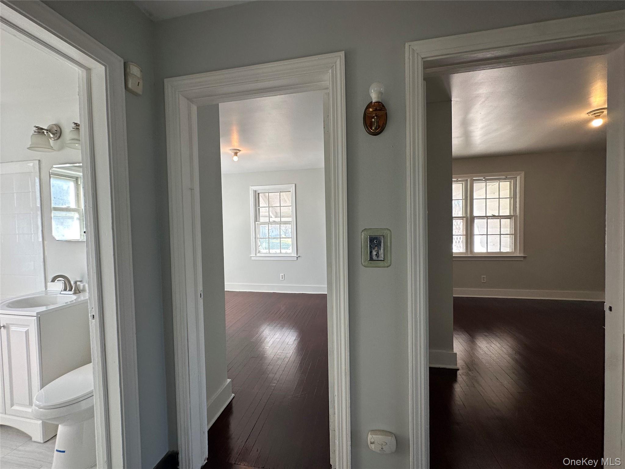 496 Bloomingburg Road, Middletown, NY 10940