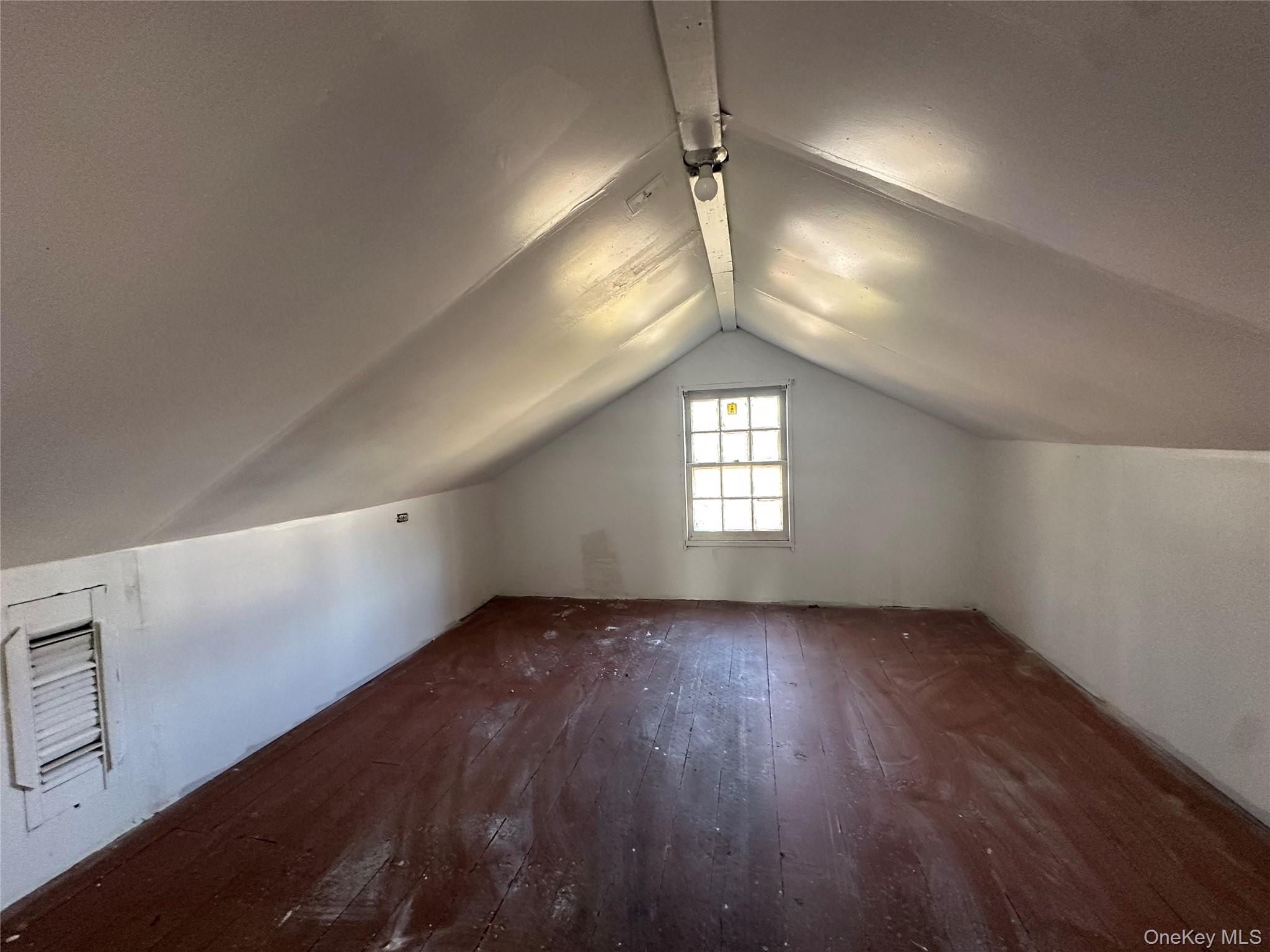 496 Bloomingburg Road, Middletown, NY 10940