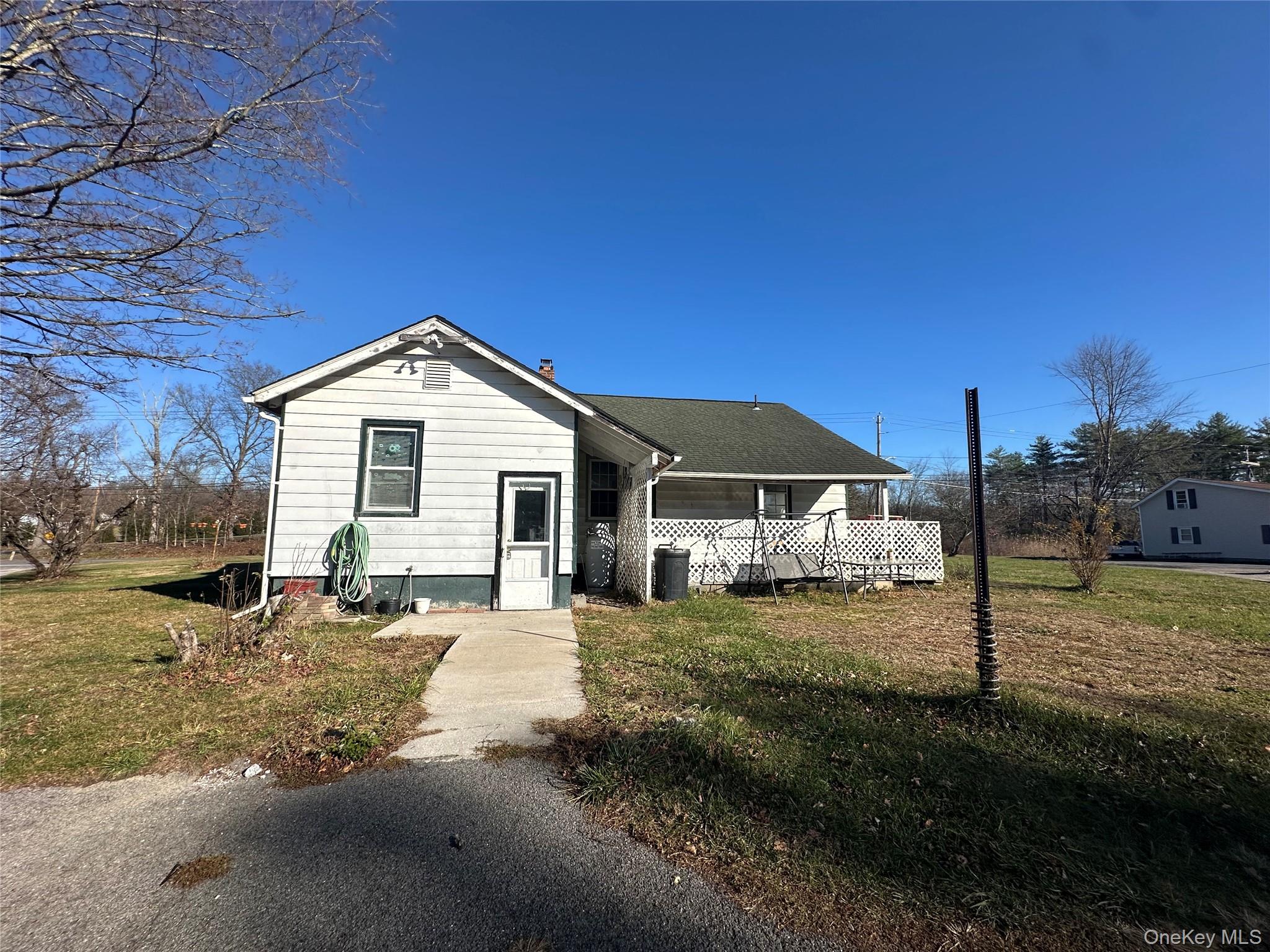 496 Bloomingburg Road, Middletown, NY 10940