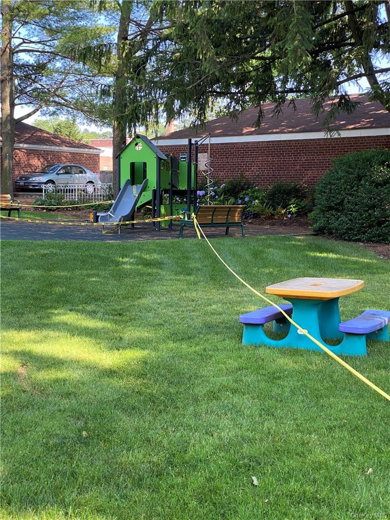 6 Bryant Crescent # 1A, White Plains, NY 10605