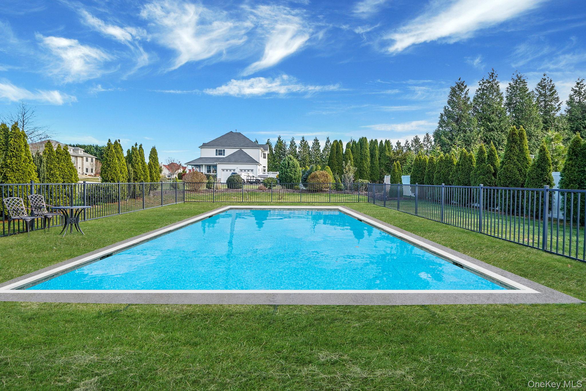 20 Dogwood Lane, East Moriches, NY 11940