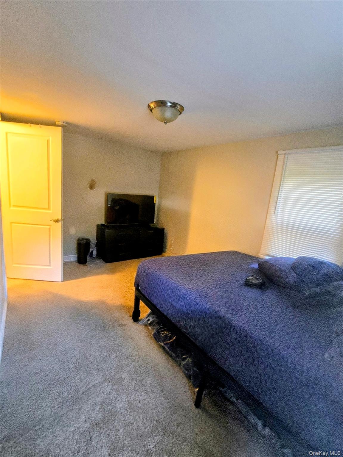 19 Nevins Street, Ulster Park, NY 12428