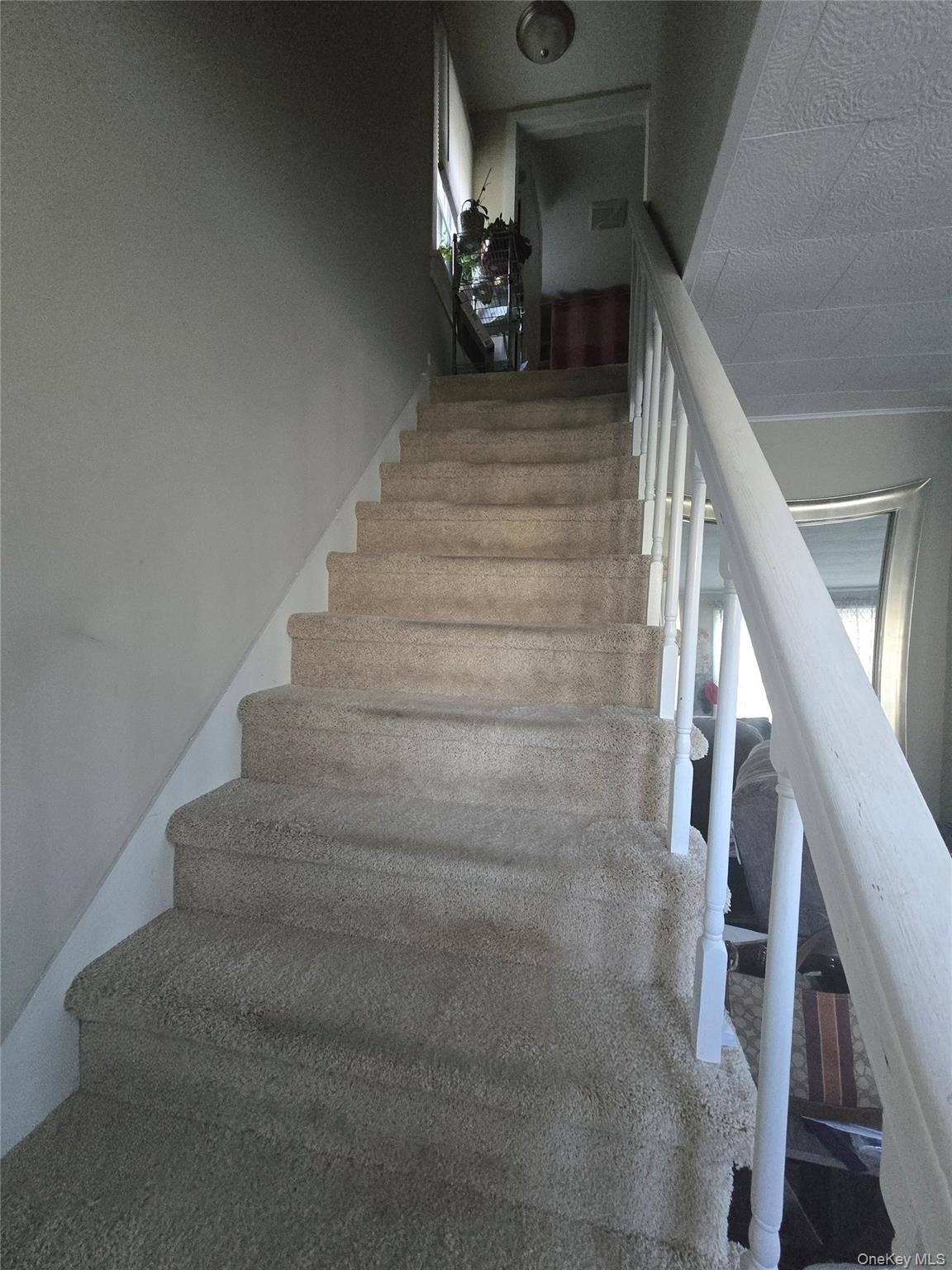 19 Nevins Street, Ulster Park, NY 12428