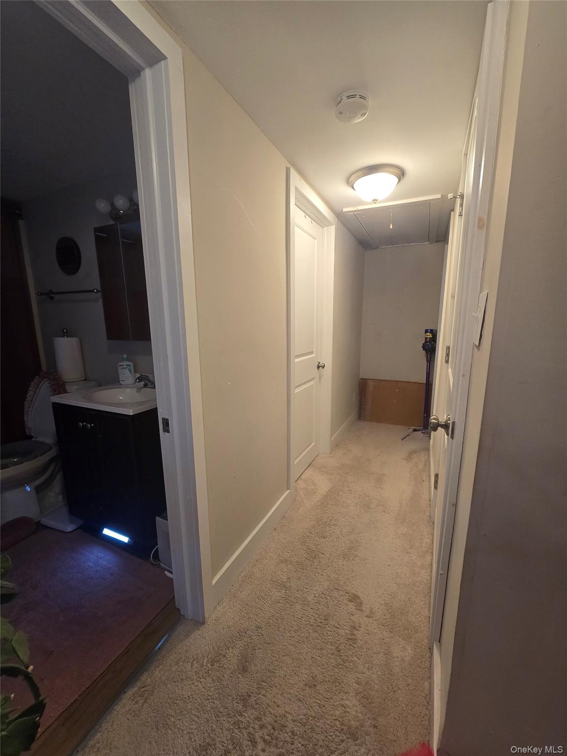 19 Nevins Street, Ulster Park, NY 12428