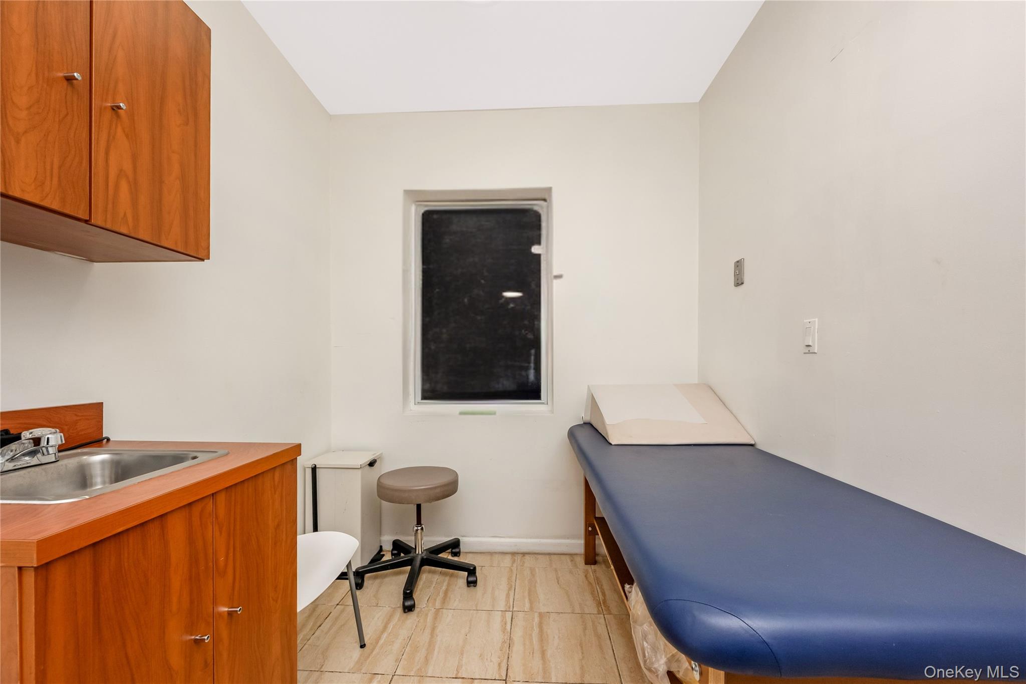 40-10 Forley Street, Elmhurst, NY 11373