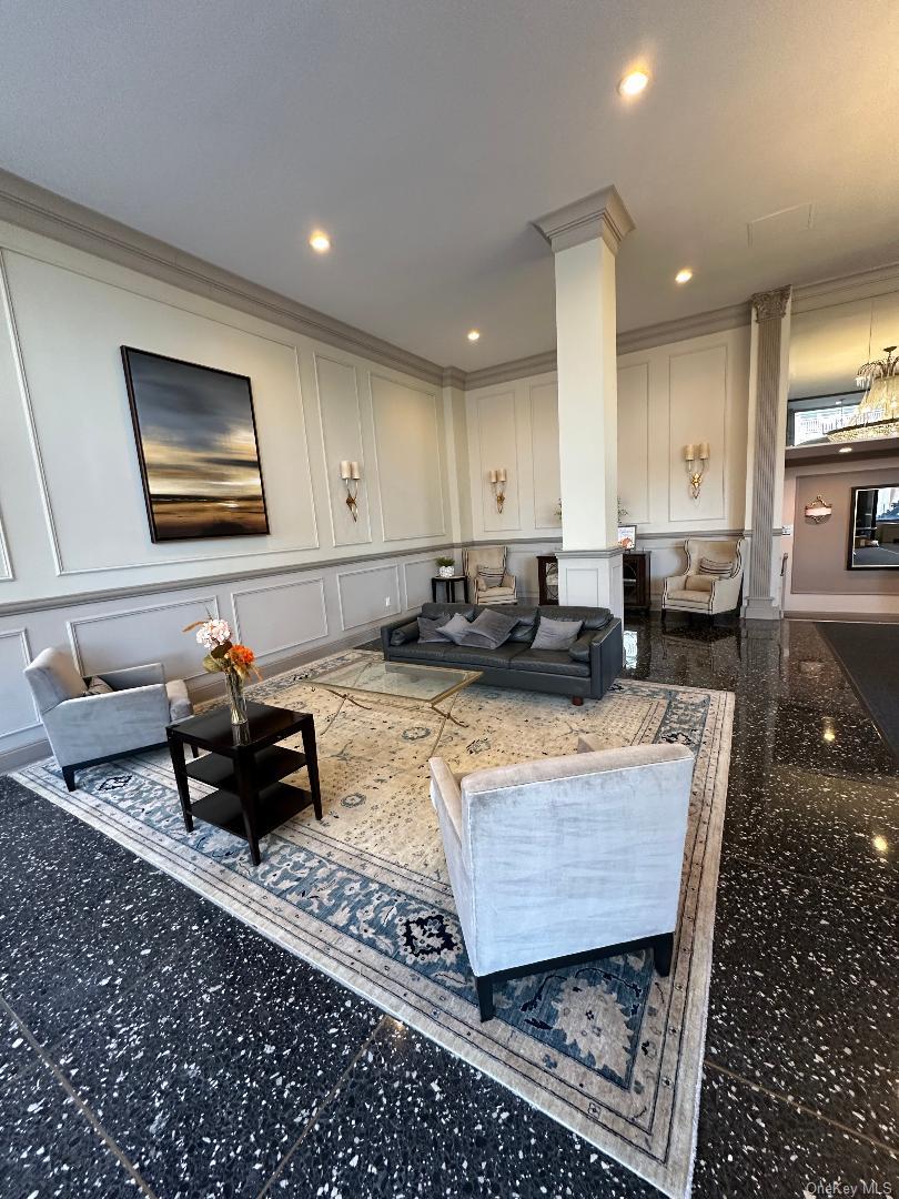 550 Shore Road # 6EE, Long Beach, NY 11561