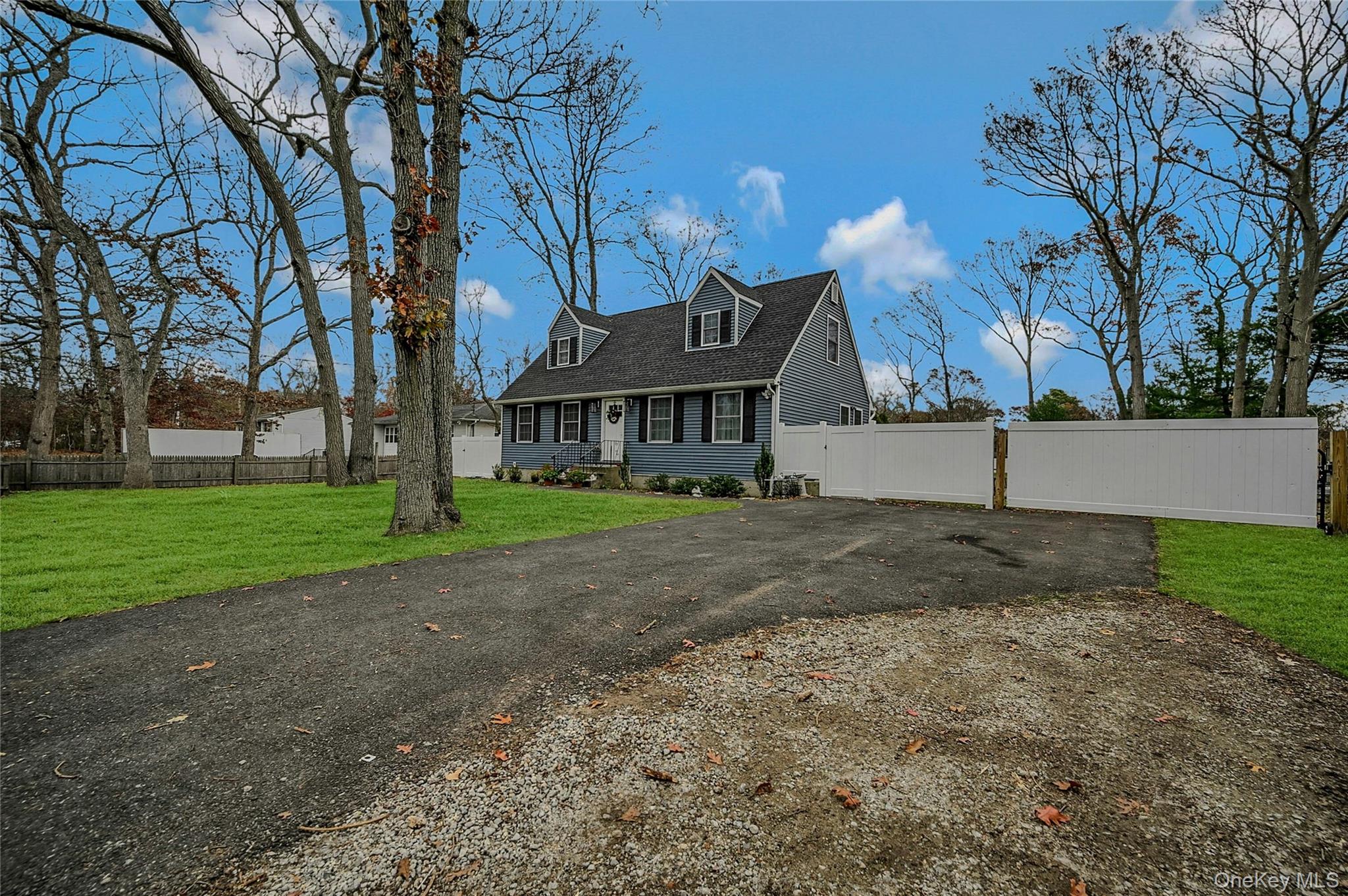 458 Lockwood Drive, Shirley, NY 11967