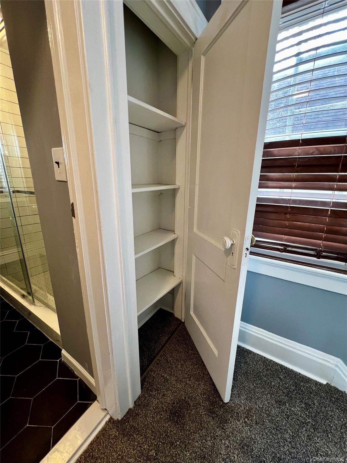 112 Central Avenue, Lynbrook, NY 11563