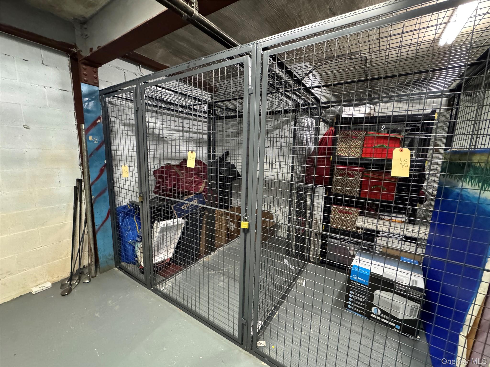 2 Town House Place # 2-H, Great Neck, NY 11021