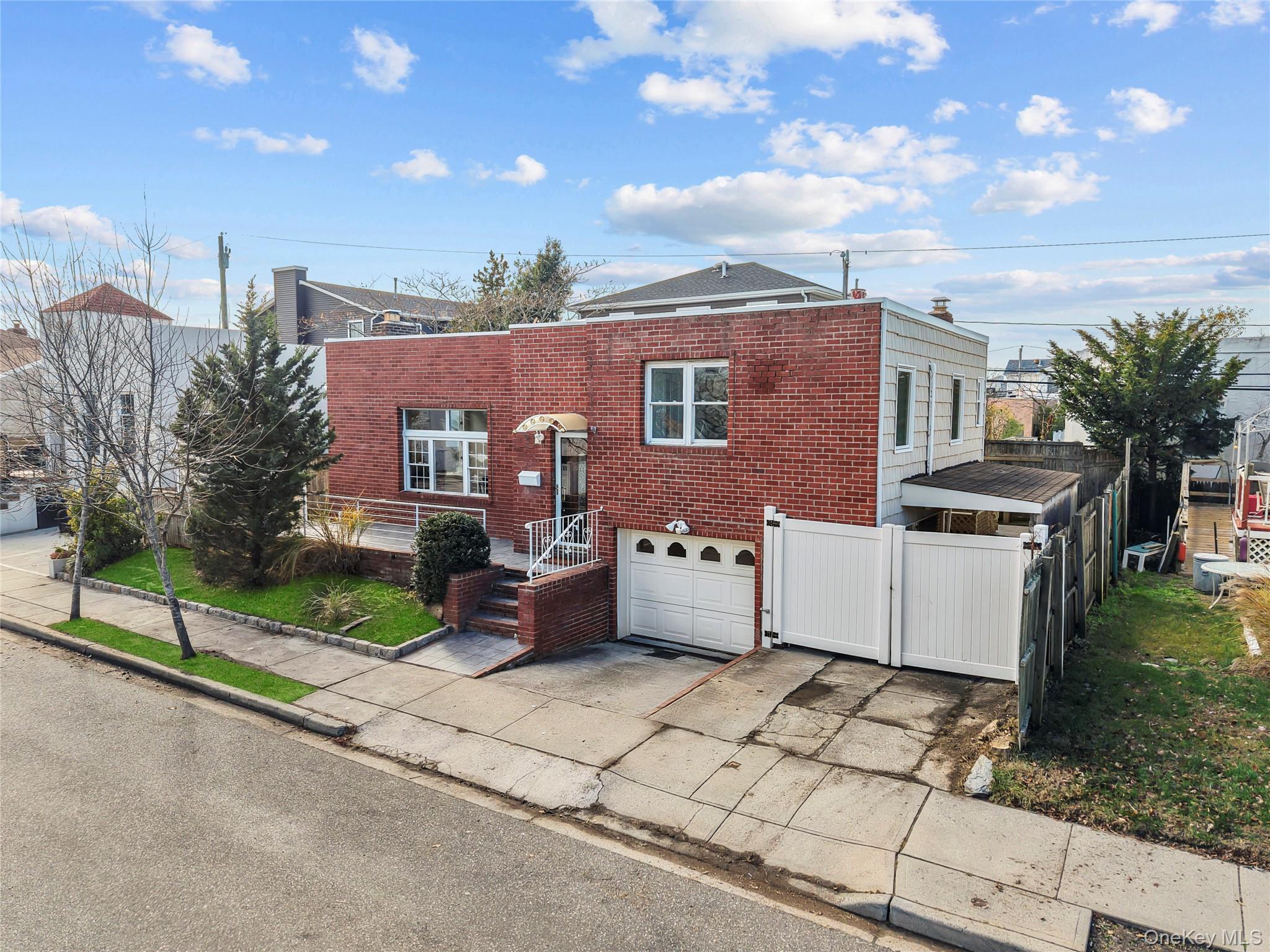 31 Barnes Street, Long Beach, NY 11561
