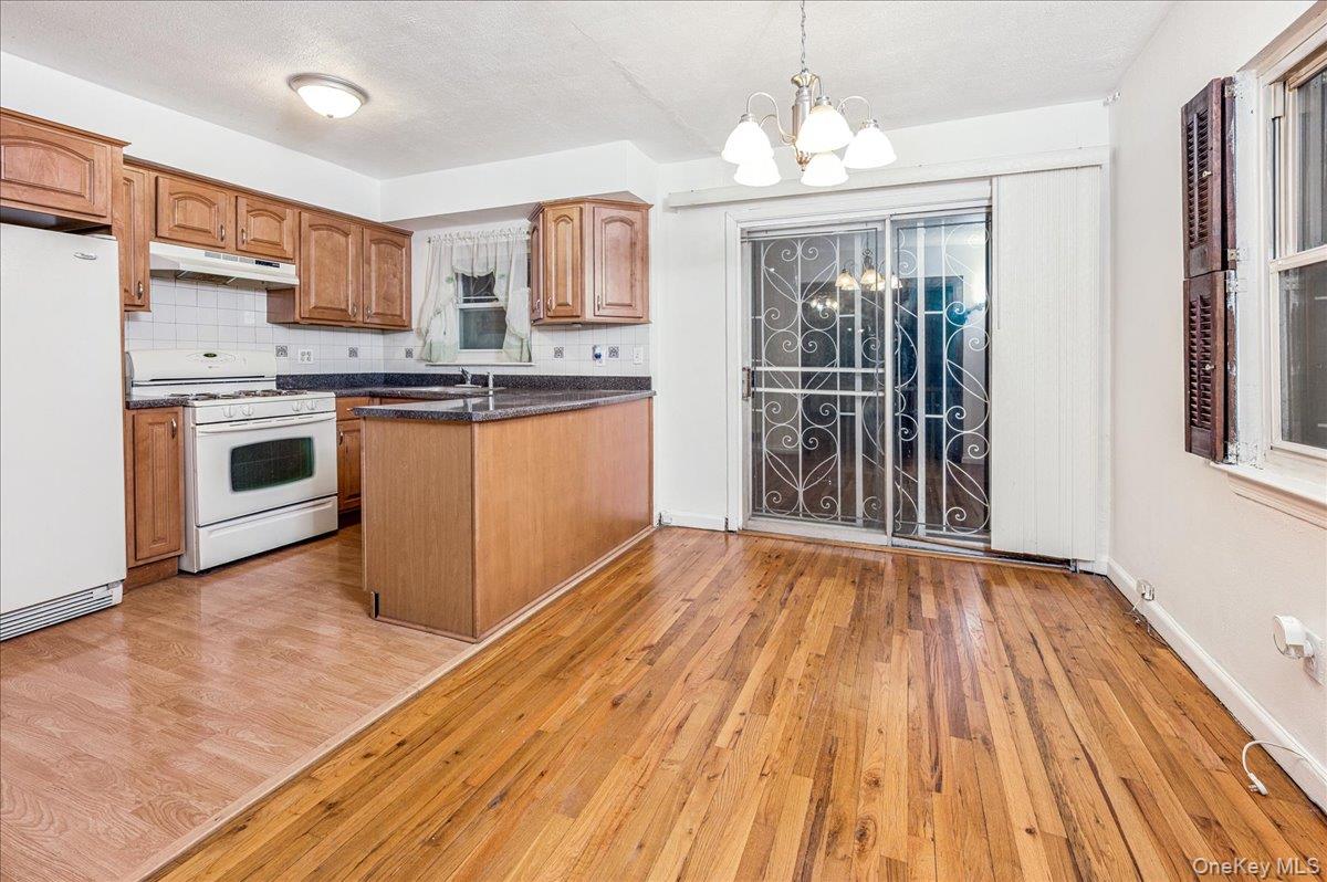 2125 Homer Avenue, Bronx, NY 10473