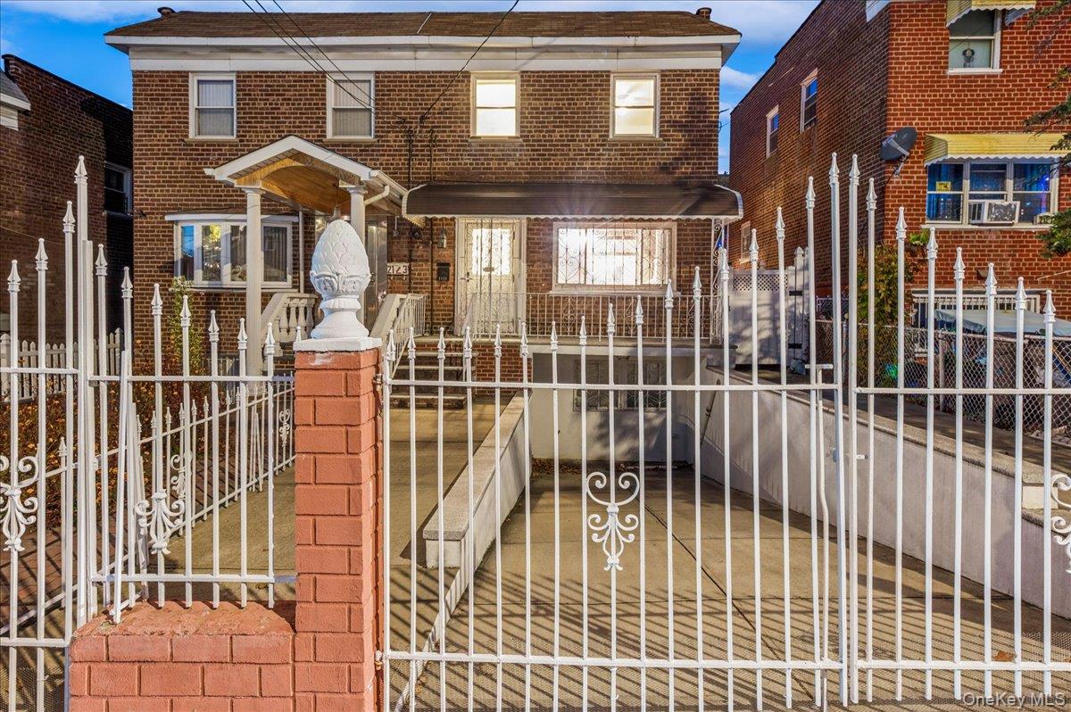 2125 Homer Avenue, Bronx, NY 10473