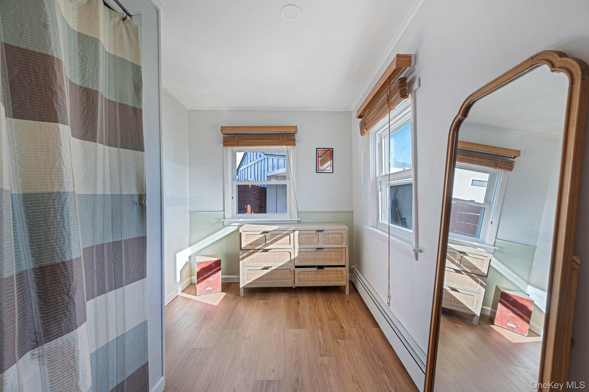 92 E John Street, Lindenhurst, NY 11757