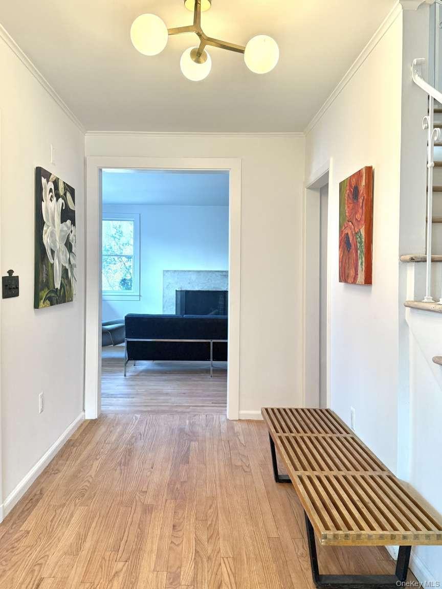 35 Mott Lane, Brookhaven, NY 11719