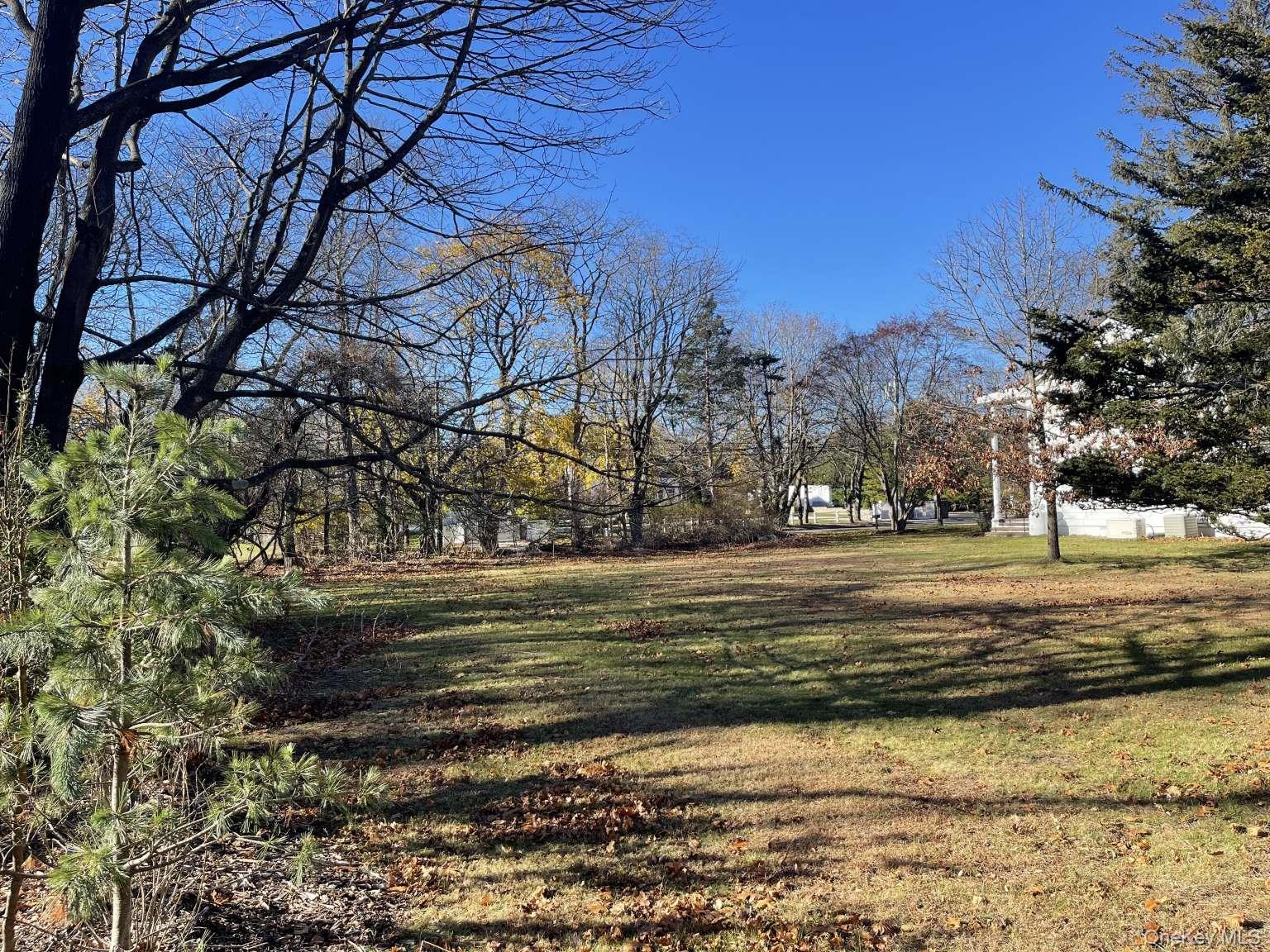 35 Mott Lane, Brookhaven, NY 11719