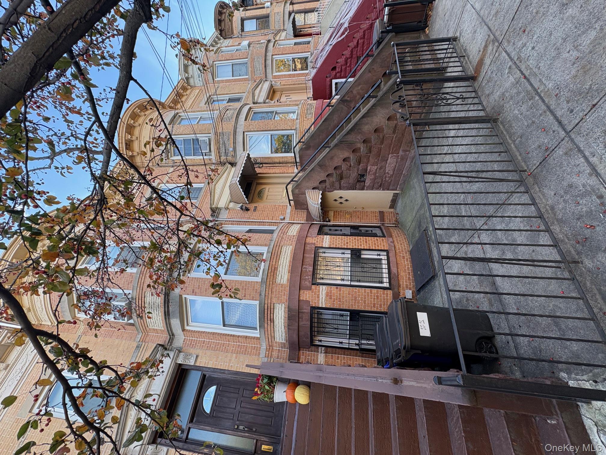 6092 69th Avenue, Ridgewood, NY 11385